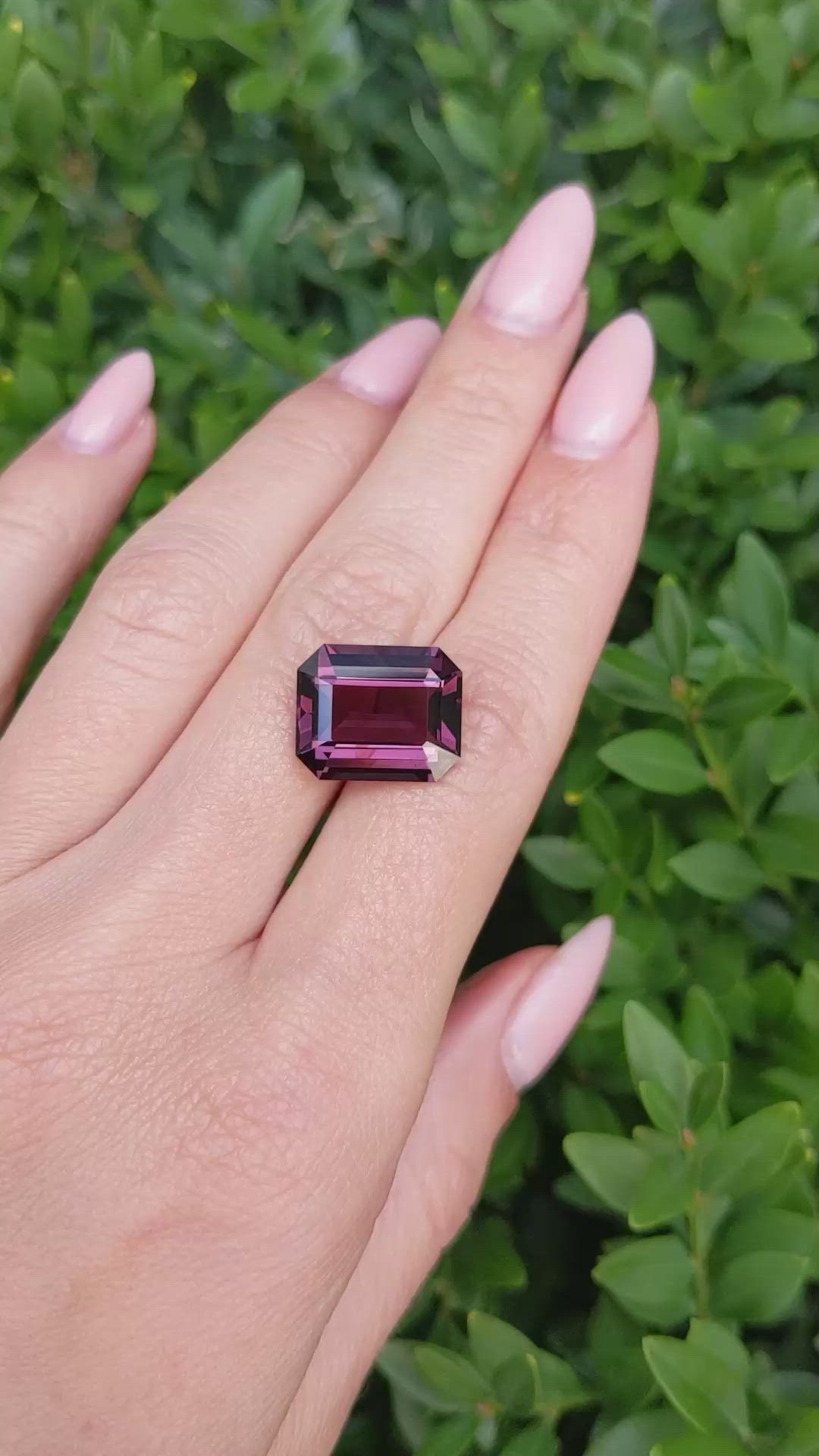 11.07 Ct. Spinel from Ceylon (Sri Lanka) Size Video