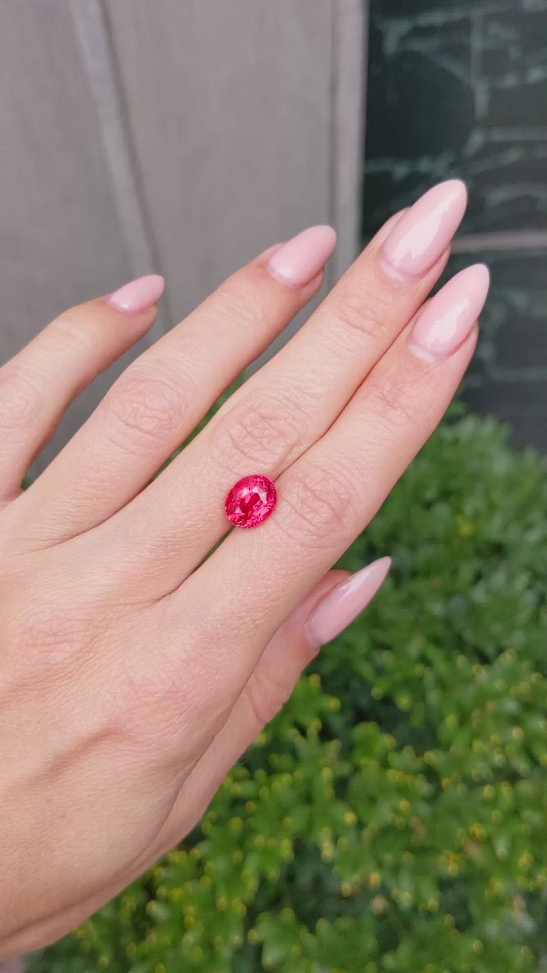 3.54 Ct. Spinel from Ceylon (Sri Lanka) Size Video