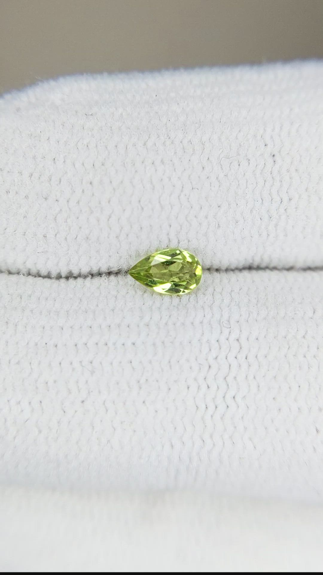 0.22 Ct. Peridot Size Video