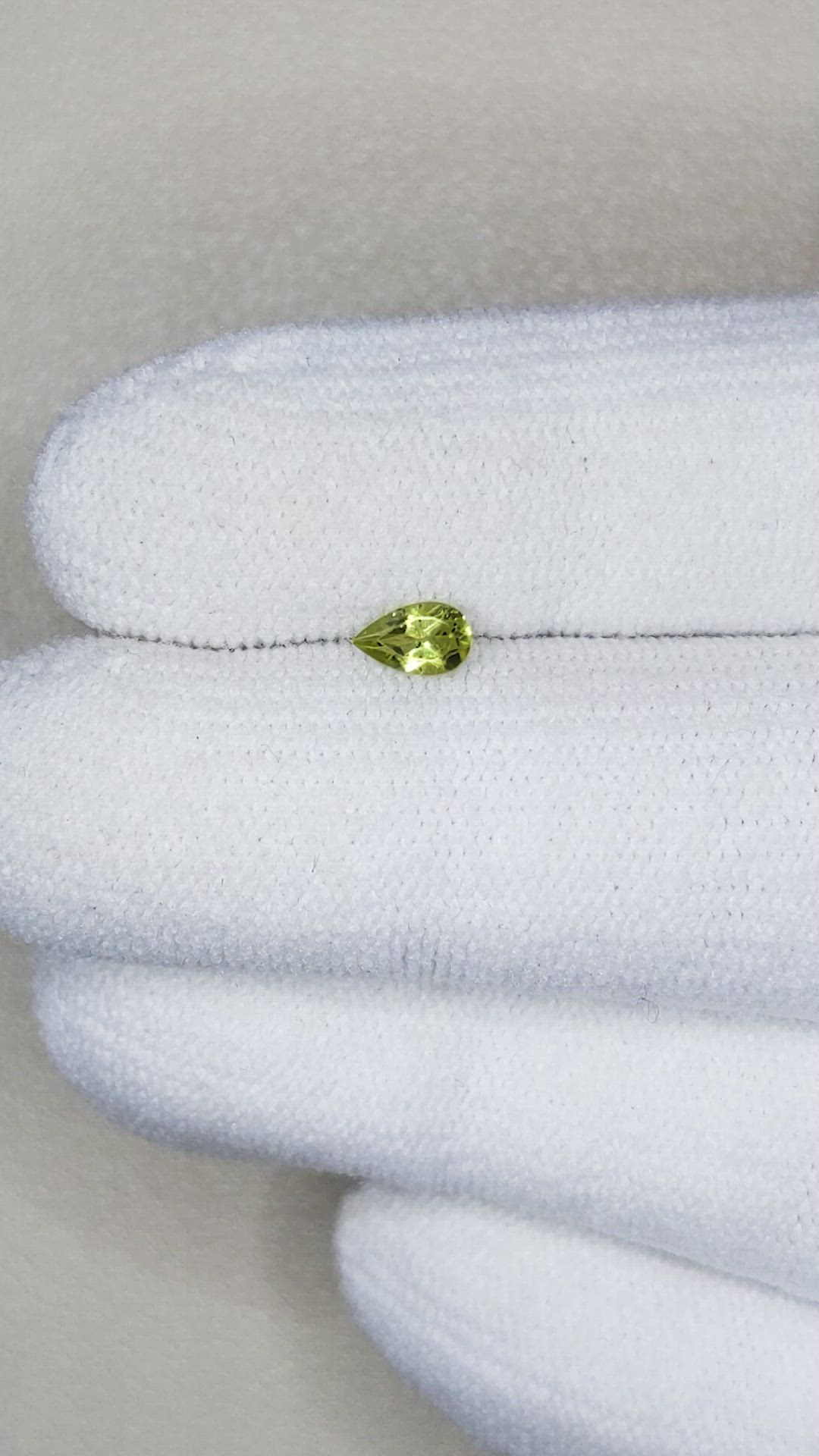 0.22 Ct. Peridot Size Video