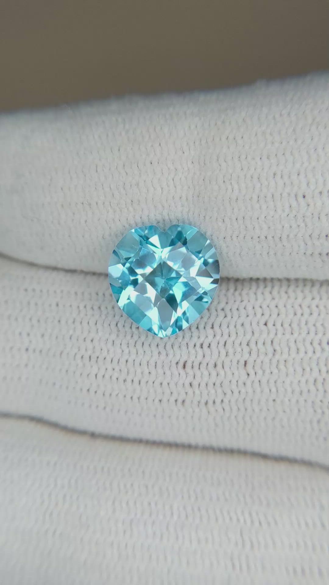 4.36 Ct. Topaz from Ceylon (Sri Lanka) Size Video