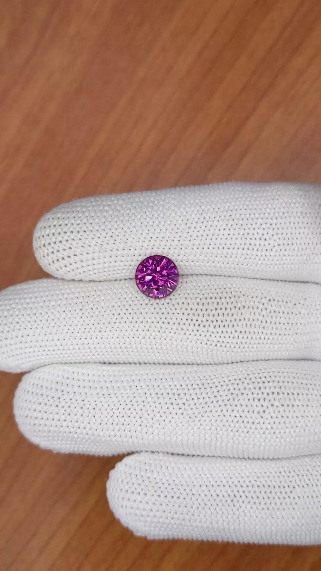 2.43 Ct. Garnet from Ceylon (Sri Lanka) Size Video