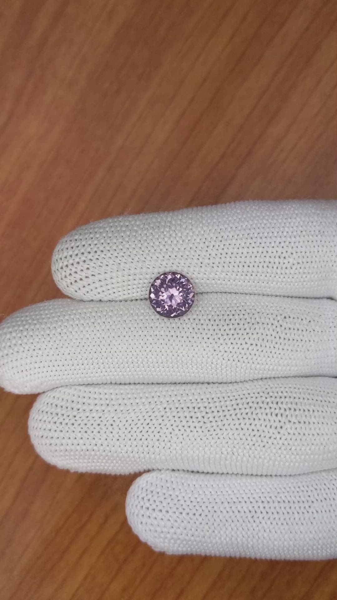 2.64 Ct. Spinel from Ceylon (Sri Lanka) Size Video