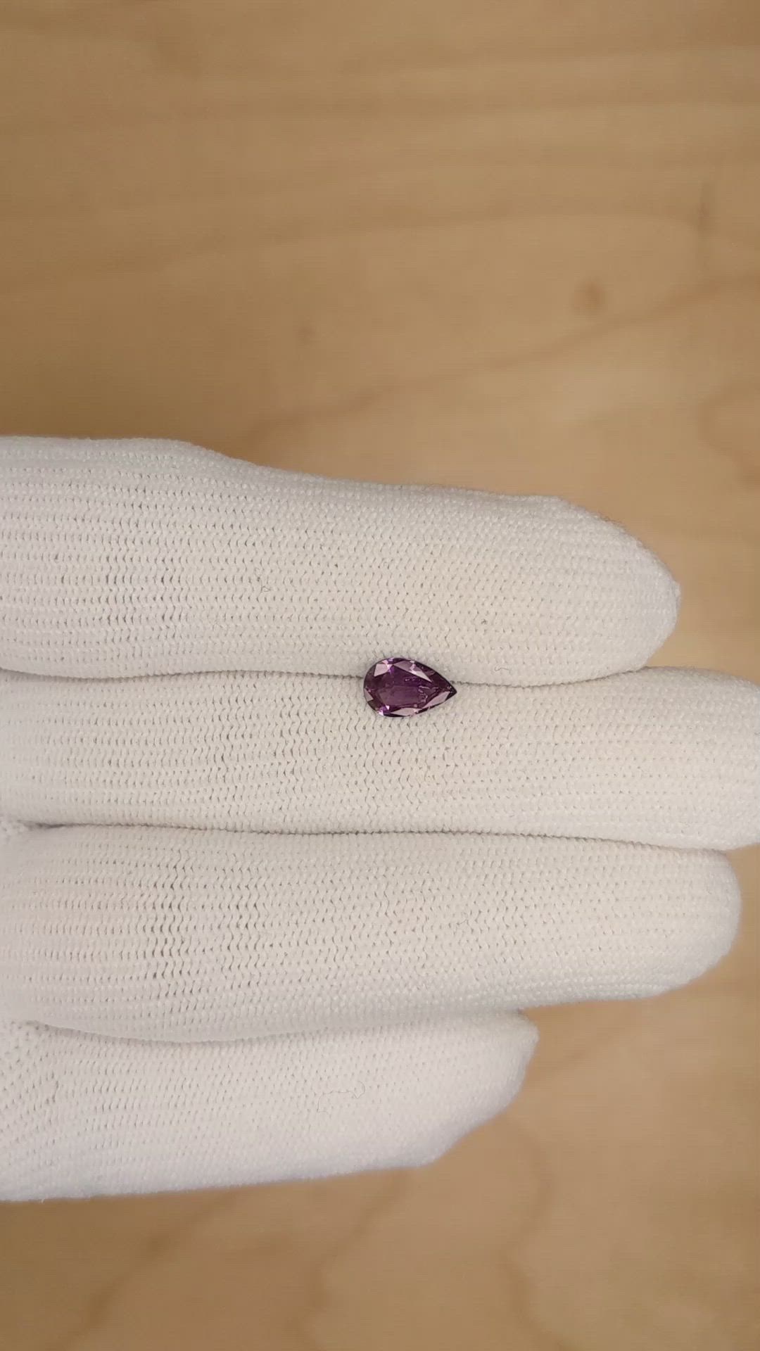 0.66 Ct. Alexandrite from Ceylon (Sri Lanka) Size Video