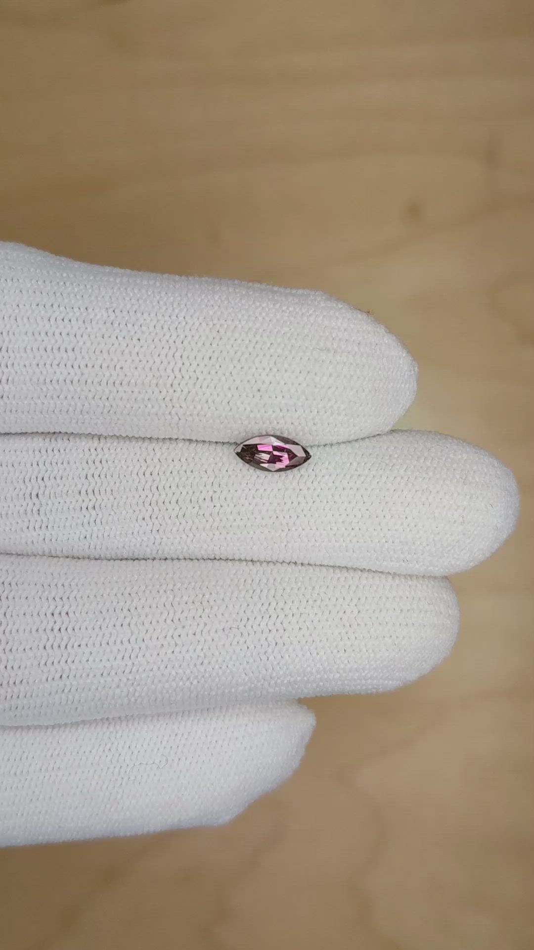 0.53 Ct. Alexandrite from Ceylon (Sri Lanka) Size Video