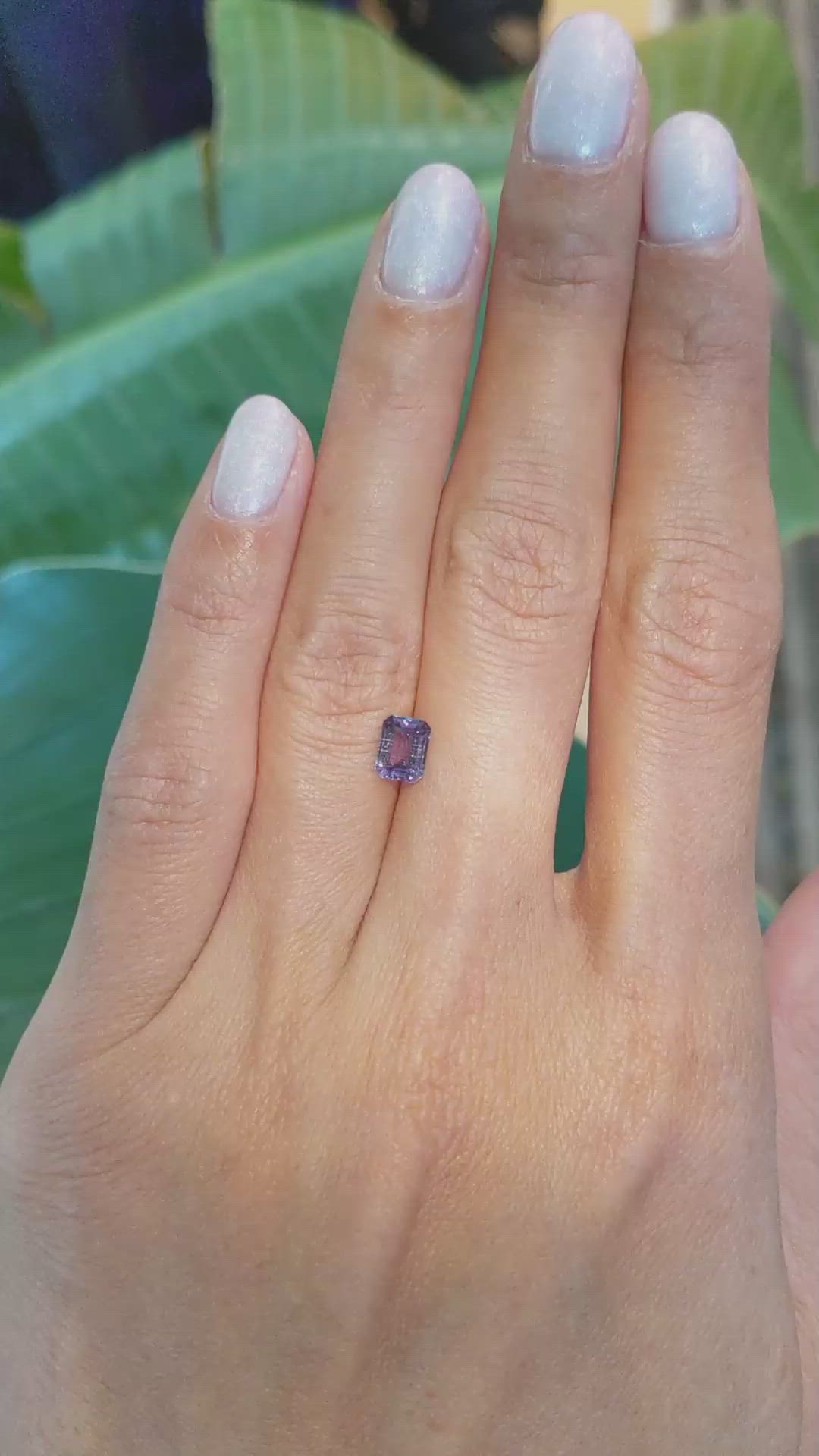 0.76 Ct. Alexandrite from Ceylon (Sri Lanka) Size Video