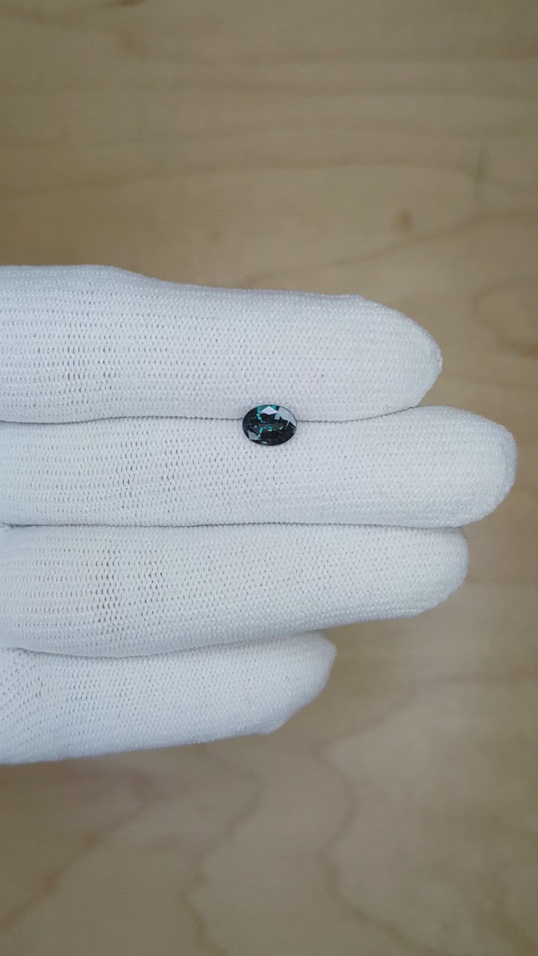 0.78 Ct. Alexandrite from Ceylon (Sri Lanka) Size Video