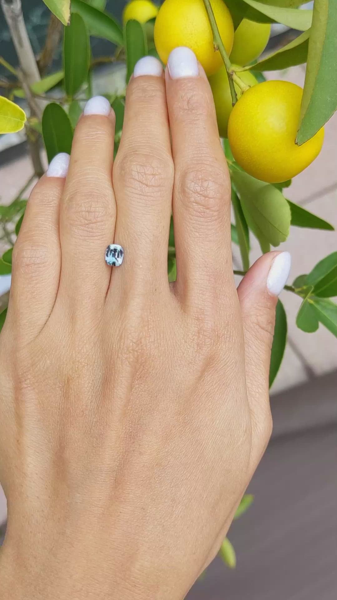 0.71 Ct. Alexandrite from Ceylon (Sri Lanka) Size Video