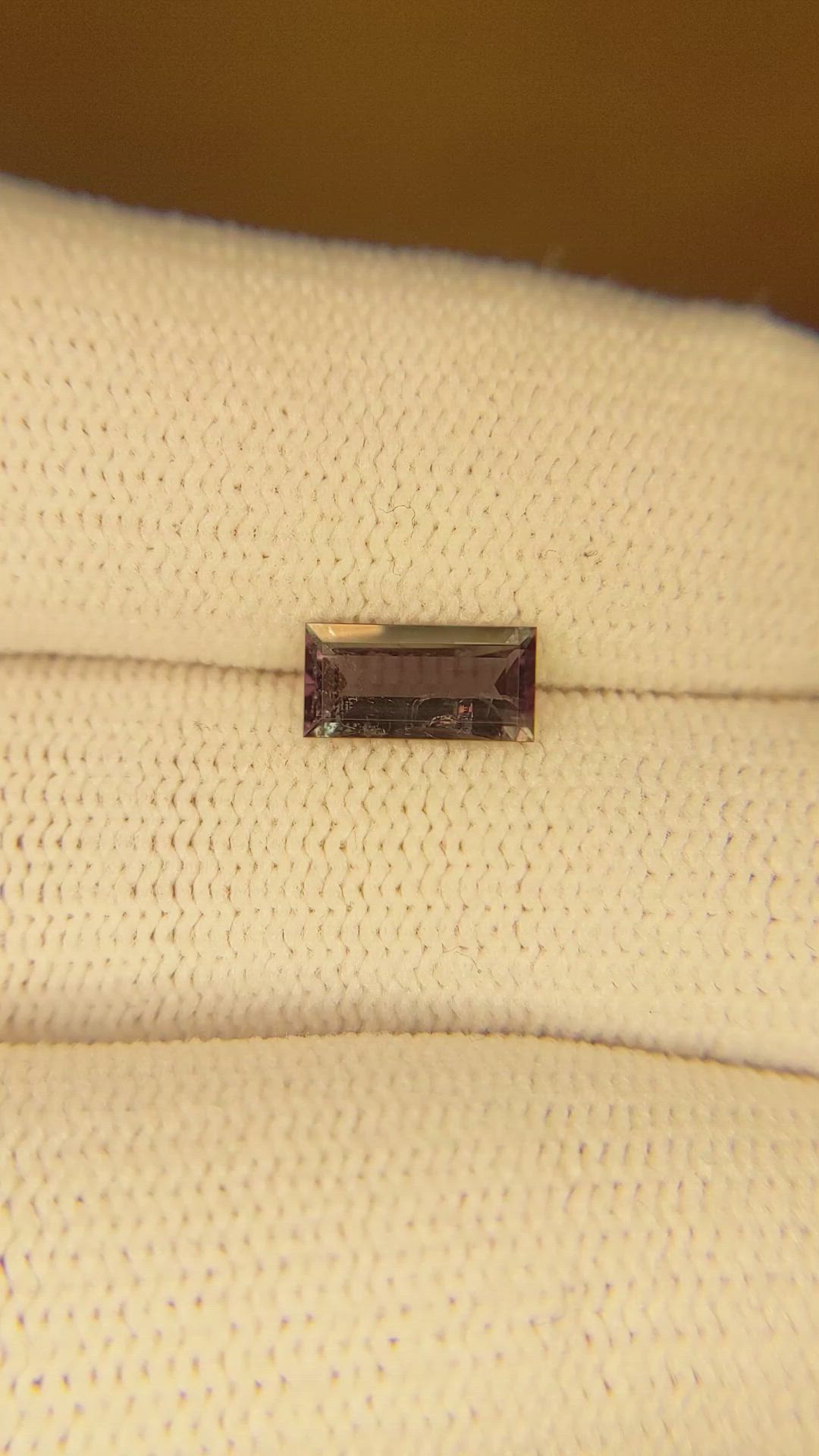 0.82 Ct. Alexandrite from Ceylon (Sri Lanka) Size Video