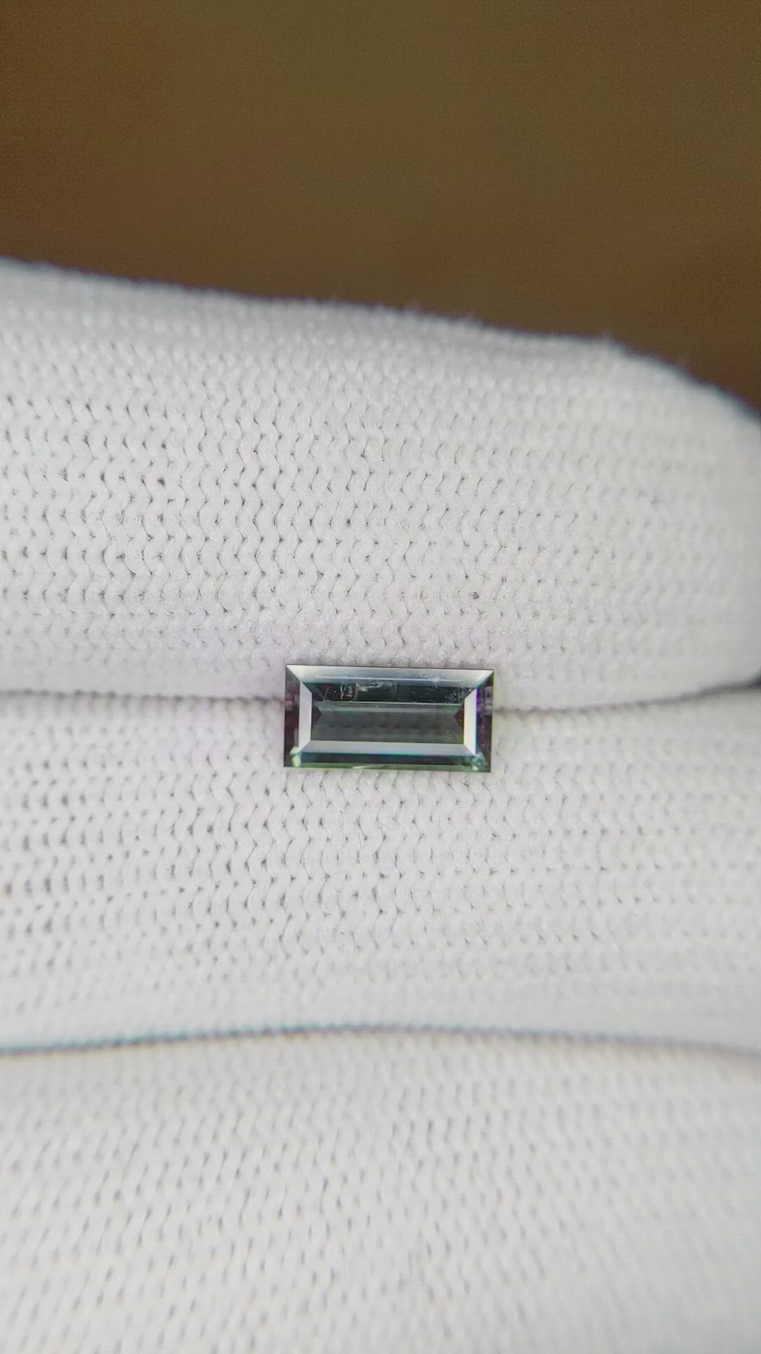 0.82 Ct. Alexandrite from Ceylon (Sri Lanka) Size Video