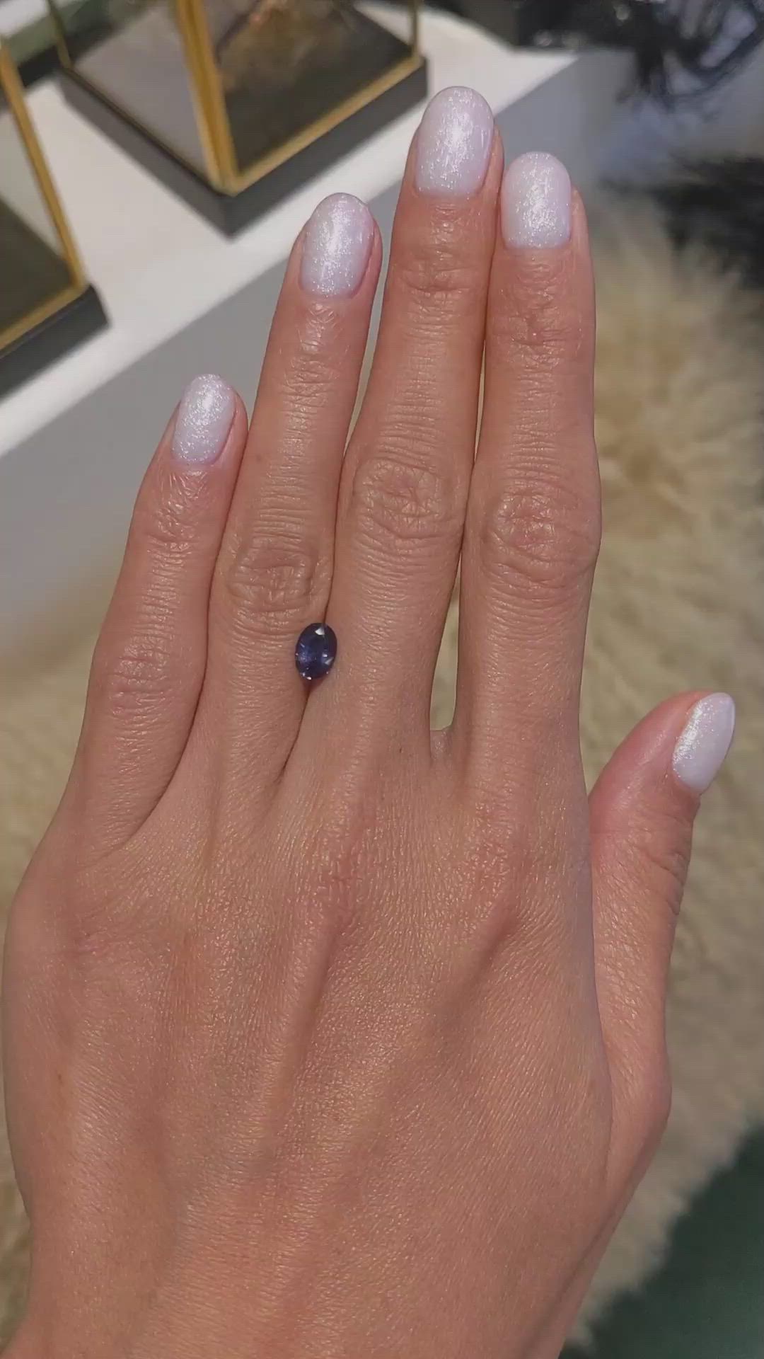 0.91 Ct. Alexandrite from Ceylon (Sri Lanka) Size Video