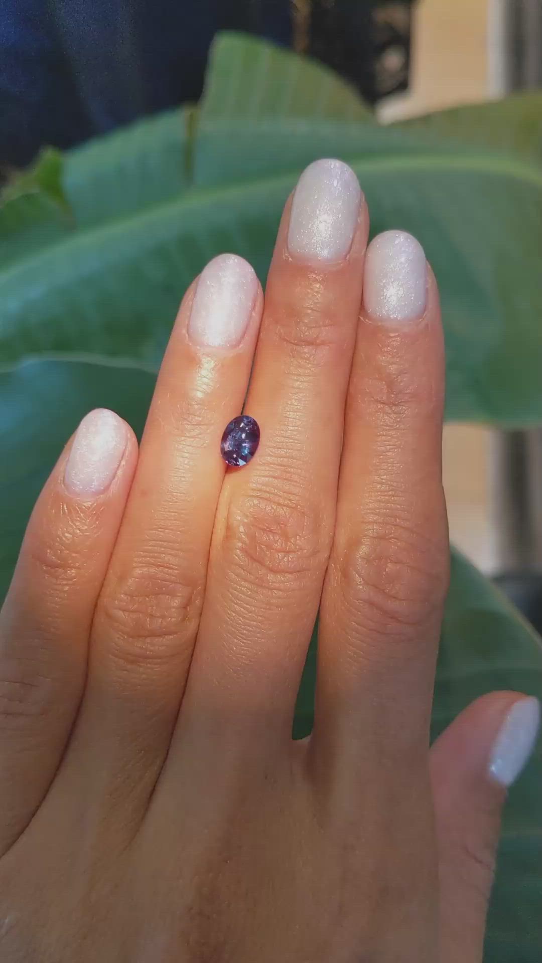 0.91 Ct. Alexandrite from Ceylon (Sri Lanka) Size Video