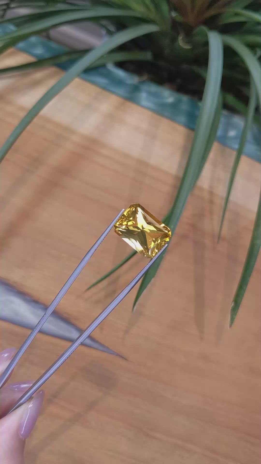 15.79 Ct. Citrine from Brazil Size Video