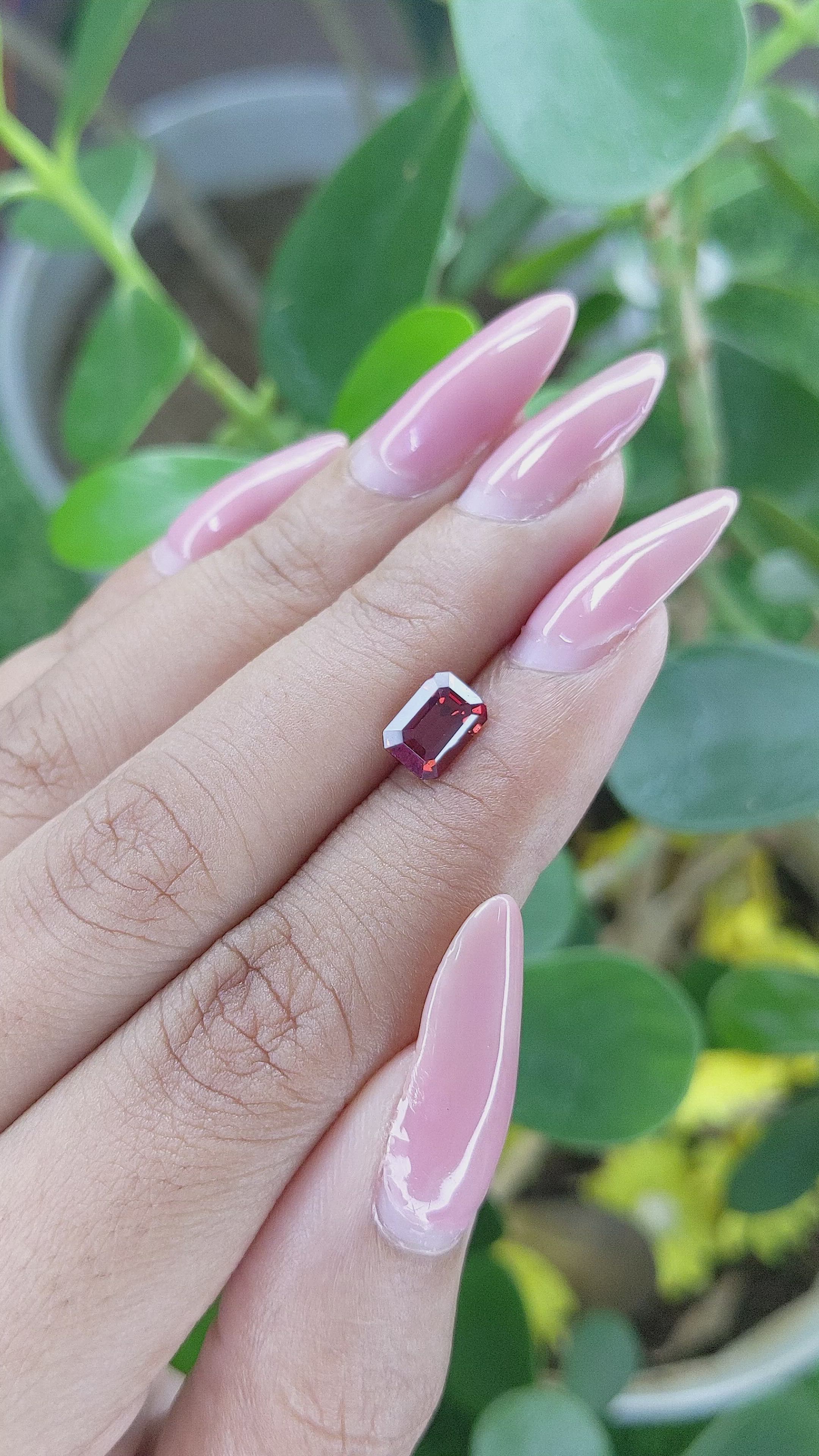 1.75 Ct. Spessartite Garnet from Madagascar Size Video