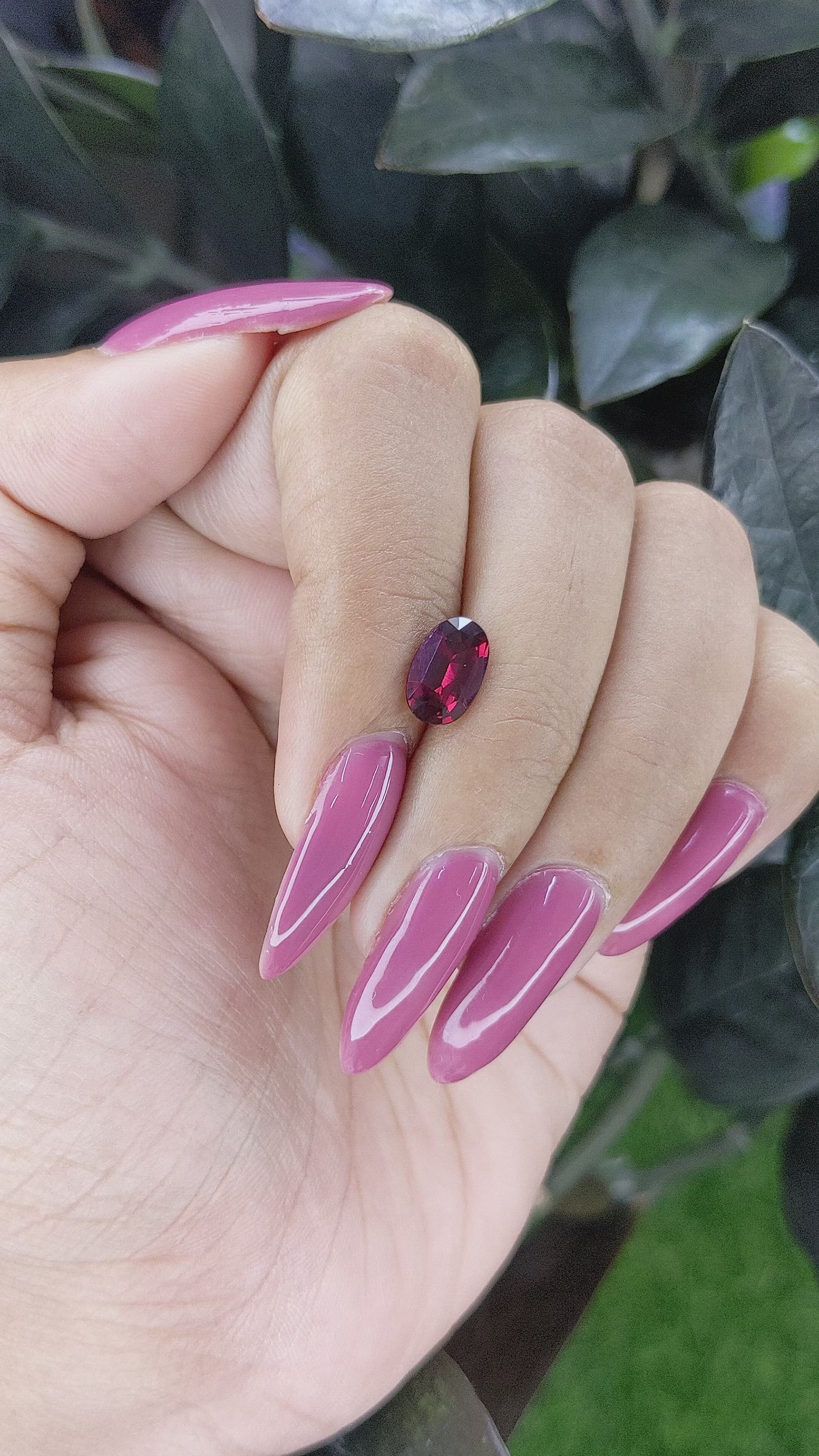 1.72 Ct. Garnet from Ceylon (Sri Lanka) Size Video