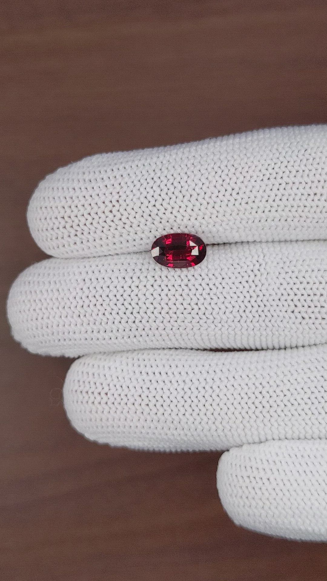 1.72 Ct. Garnet from Ceylon (Sri Lanka) Size Video