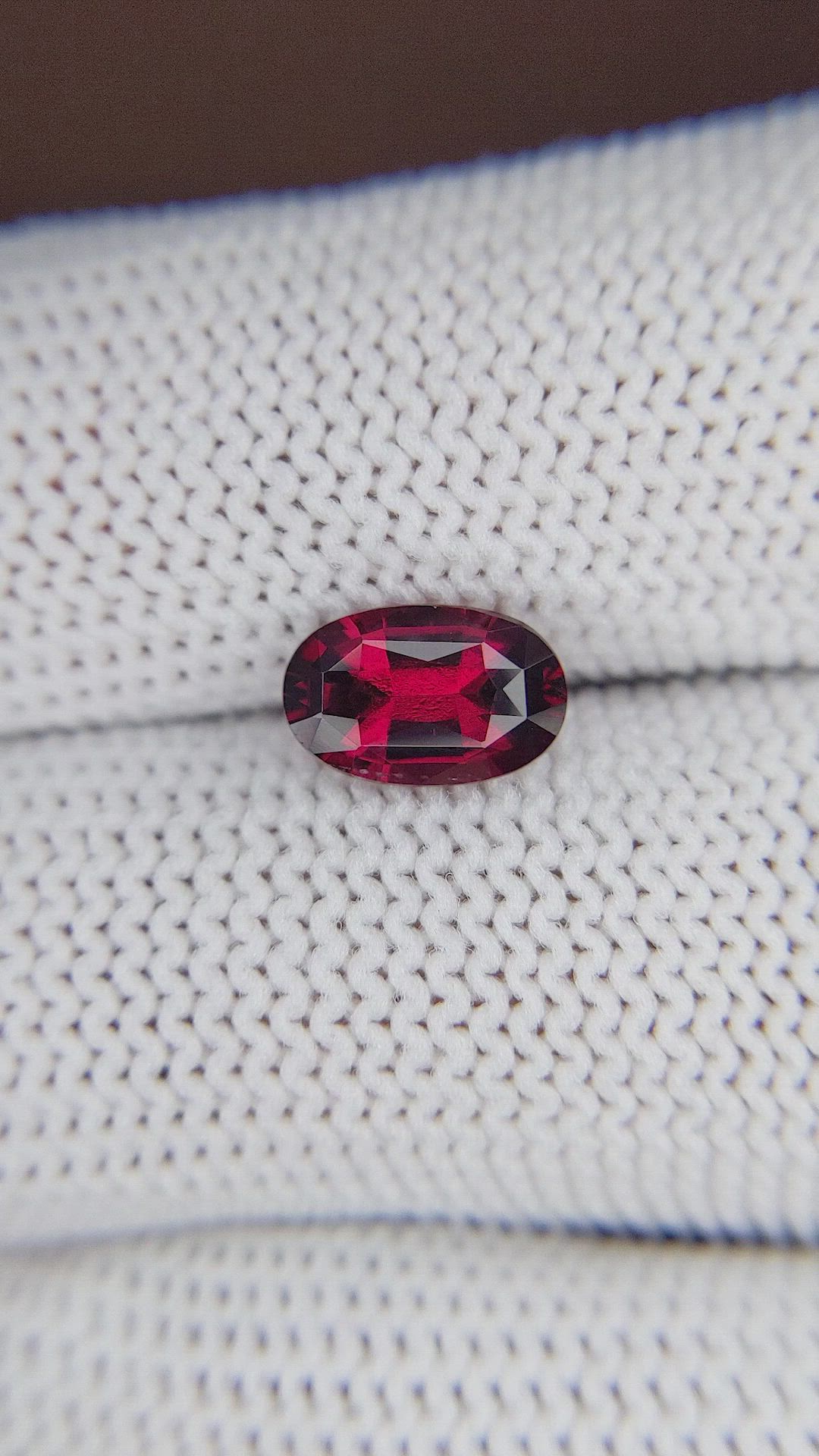 1.72 Ct. Garnet from Ceylon (Sri Lanka) Size Video