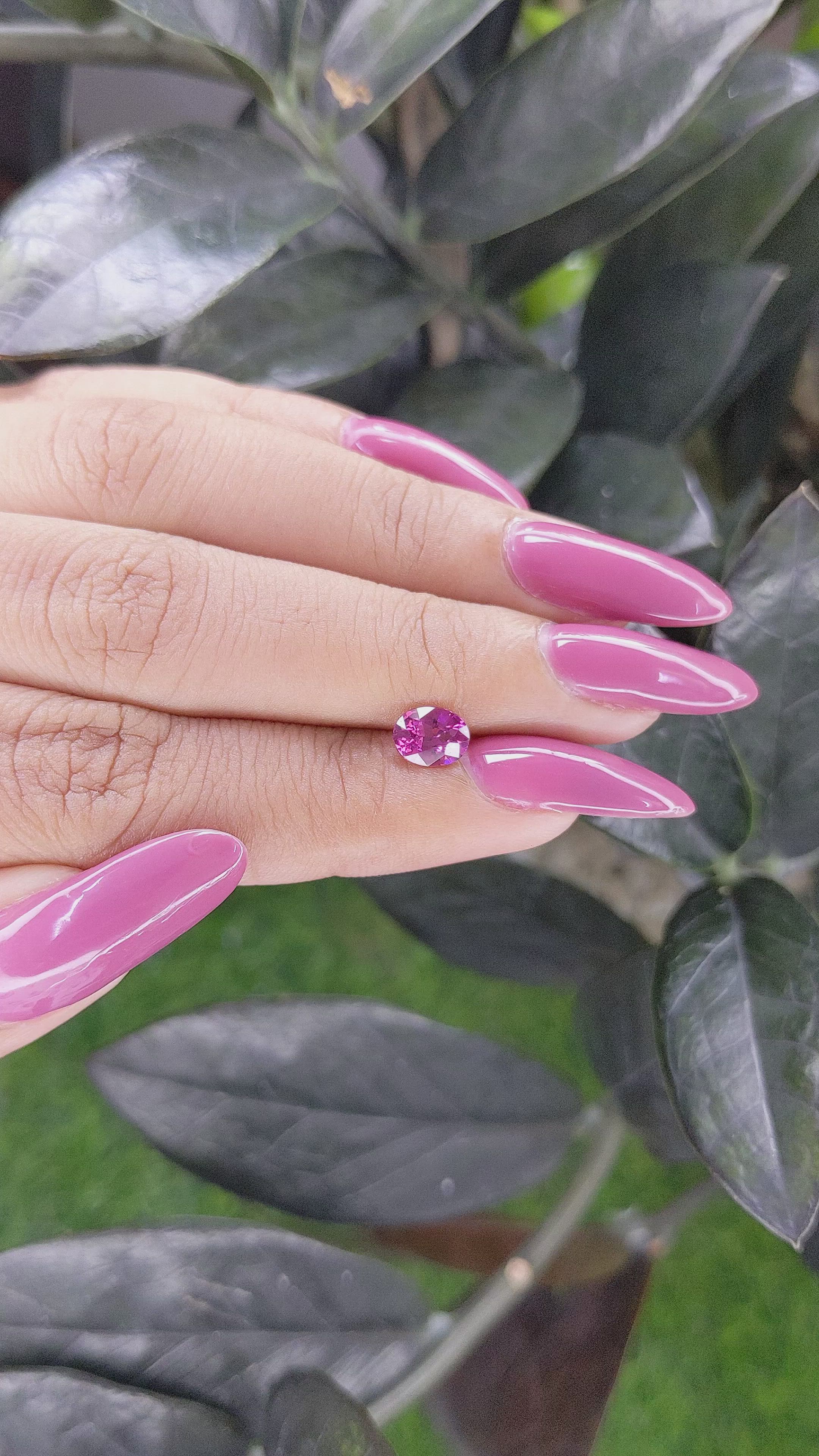 0.88 Ct. Spinel from Ceylon (Sri Lanka) Size Video