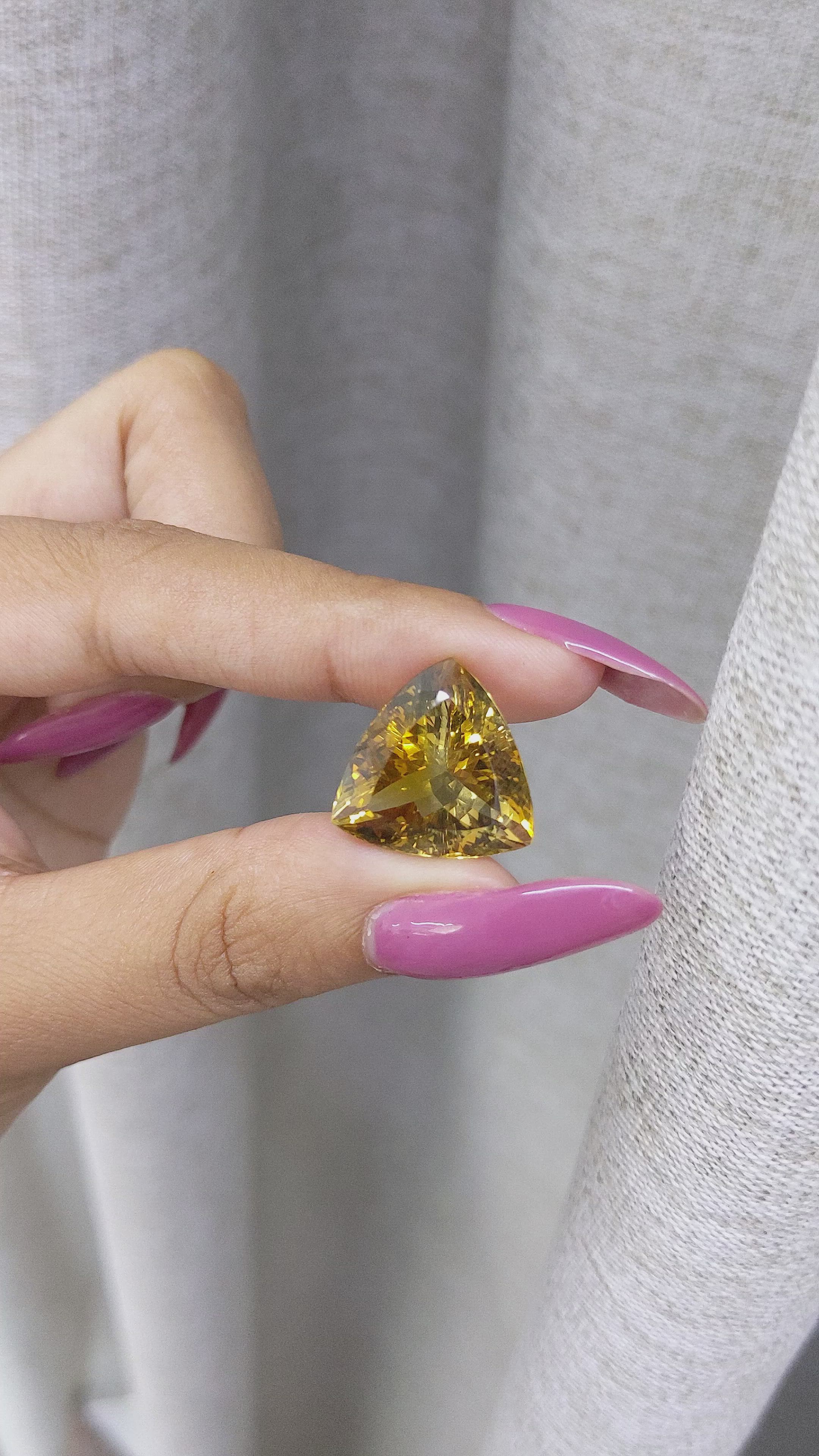 17.56 Ct. Citrine from Ceylon (Sri Lanka) Size Video