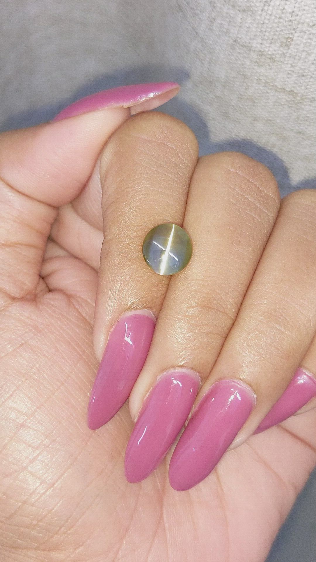 2.76 Ct. Cabochon Chrysoberyl from Ceylon (Sri Lanka) Size Video