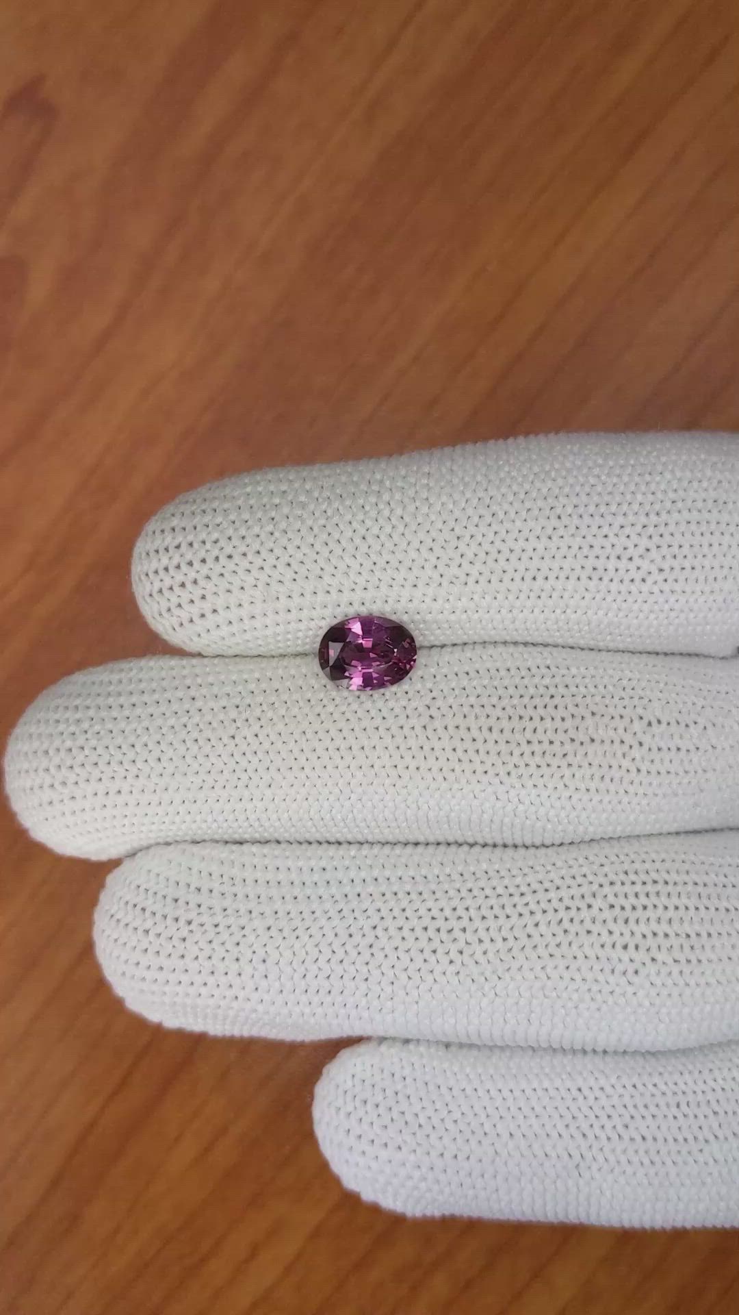 1.47 Ct. Spinel from Ceylon (Sri Lanka) Size Video