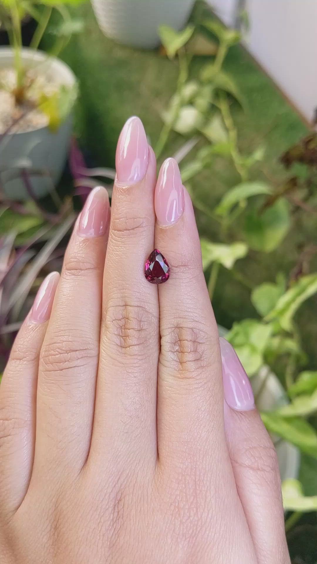 2.22 Ct. Garnet from Ceylon (Sri Lanka) Size Video