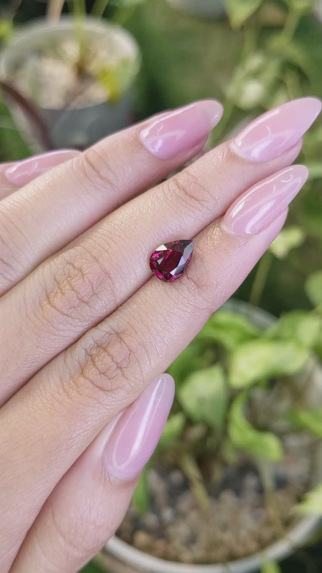 2.22 Ct. Garnet from Ceylon (Sri Lanka) Size Video