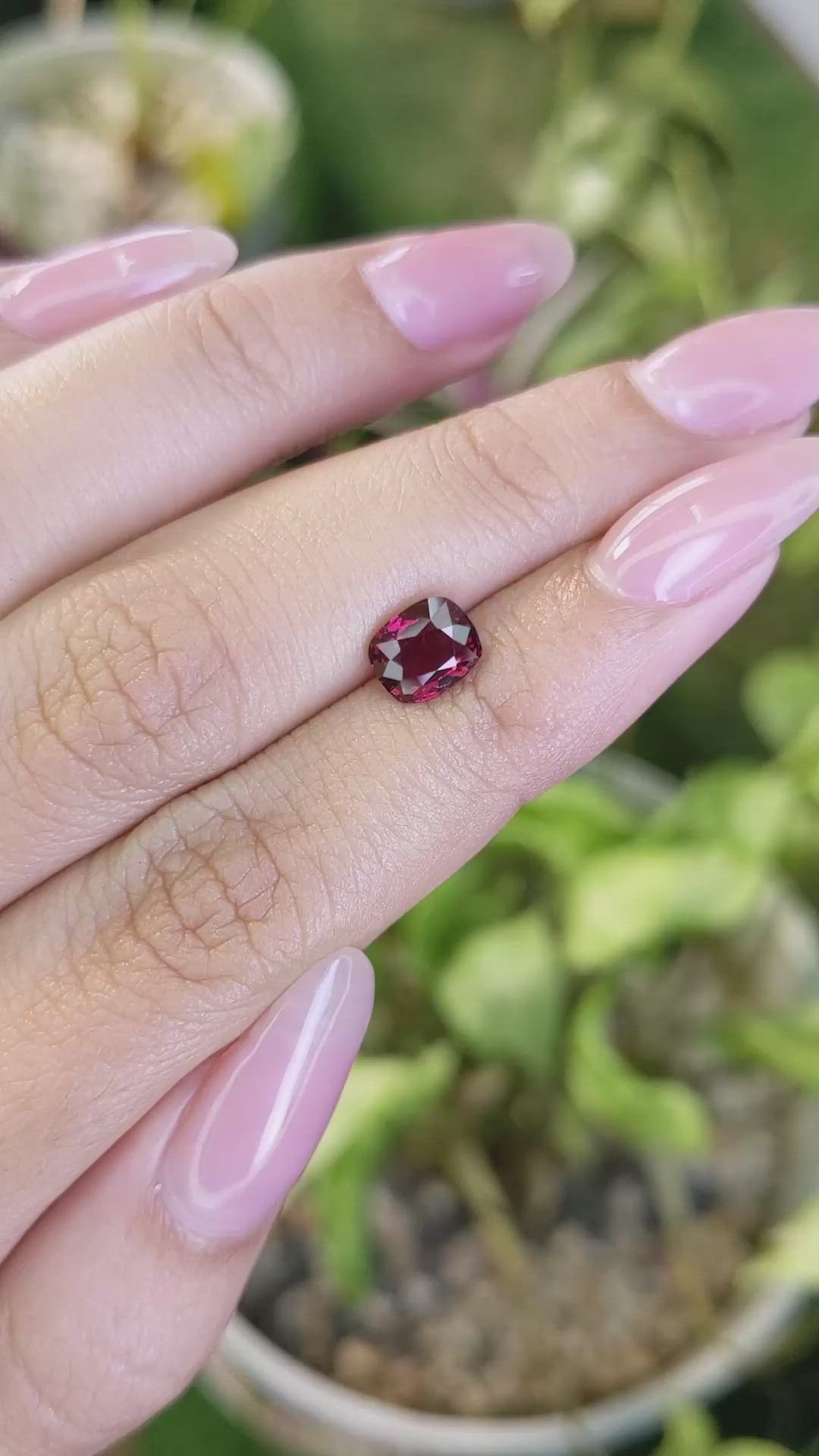 1.53 Ct. Garnet from Ceylon (Sri Lanka) Size Video