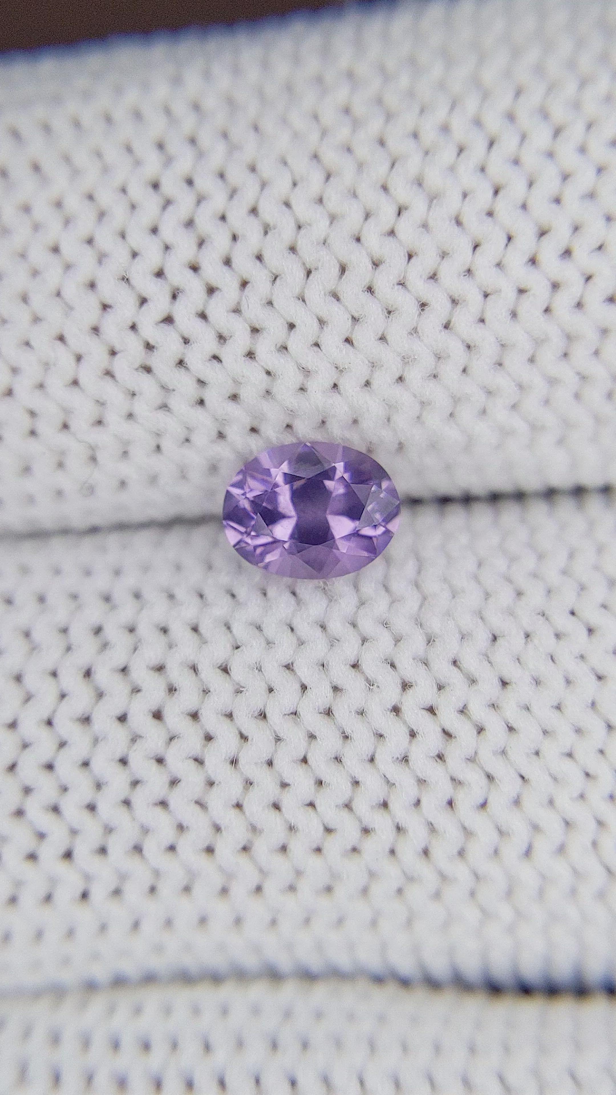 0.74 Ct. Spinel from Ceylon (Sri Lanka) Size Video