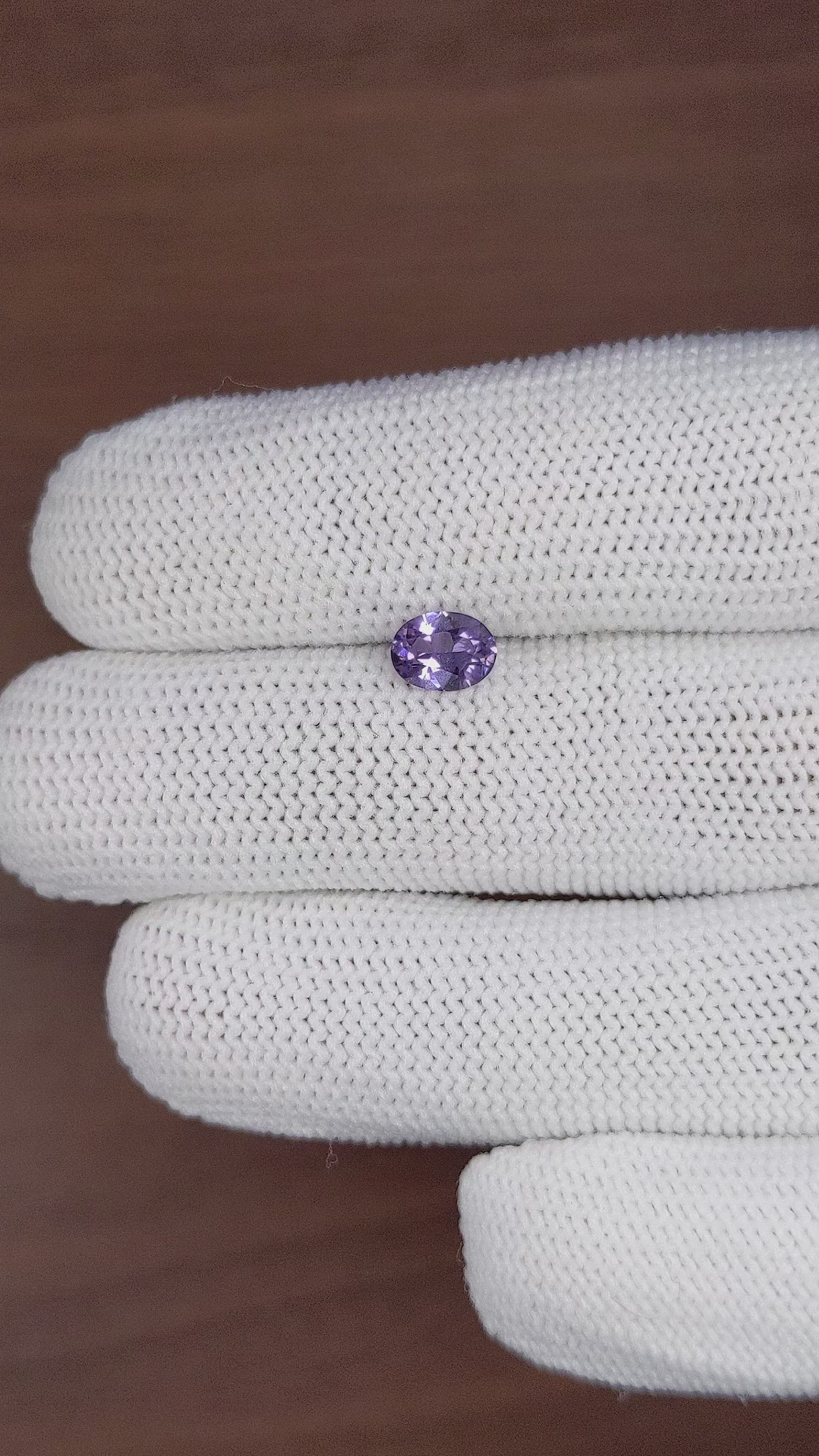 0.88 Ct. Spinel from Ceylon (Sri Lanka) Size Video