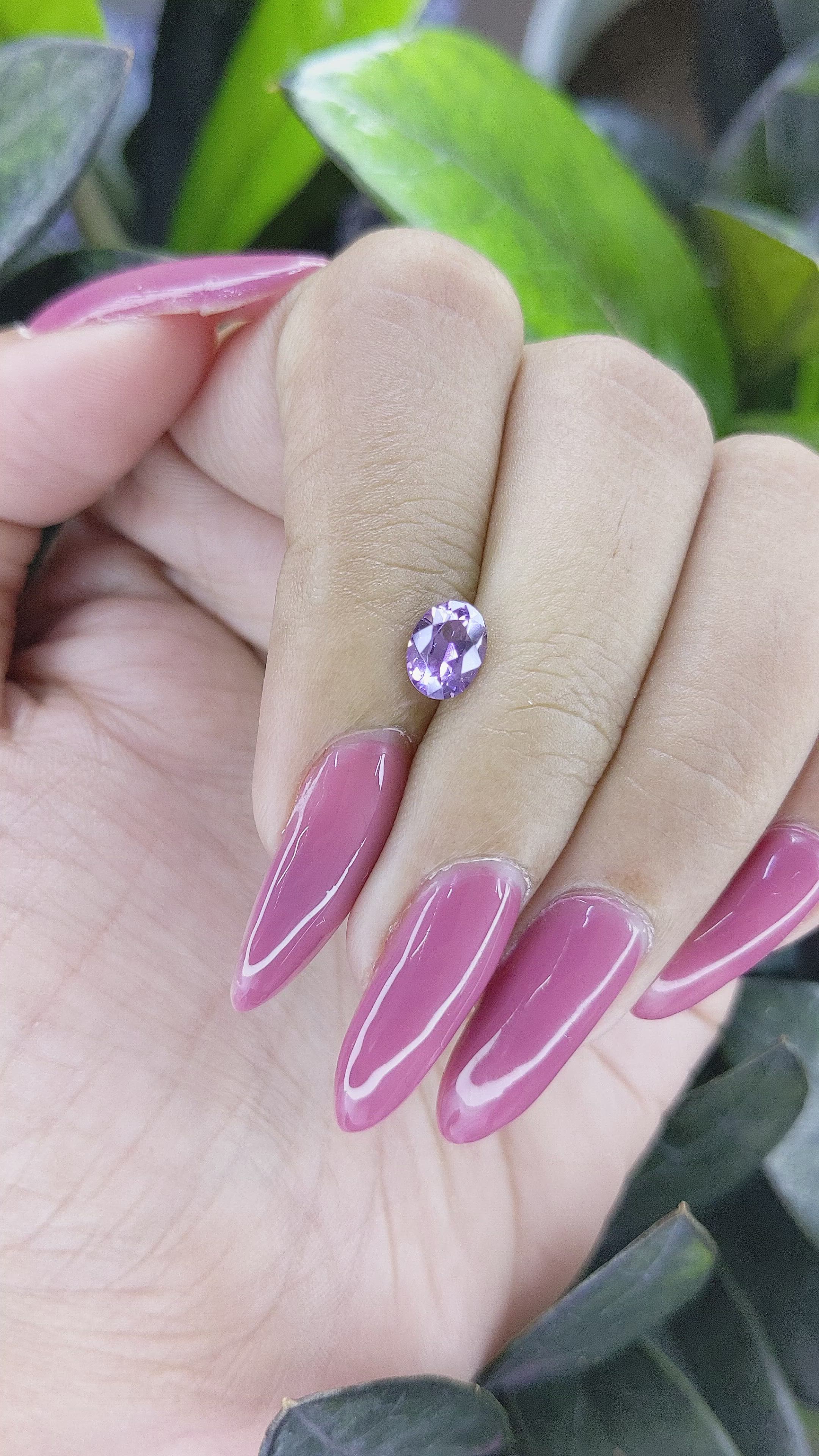 0.88 Ct. Spinel from Ceylon (Sri Lanka) Size Video