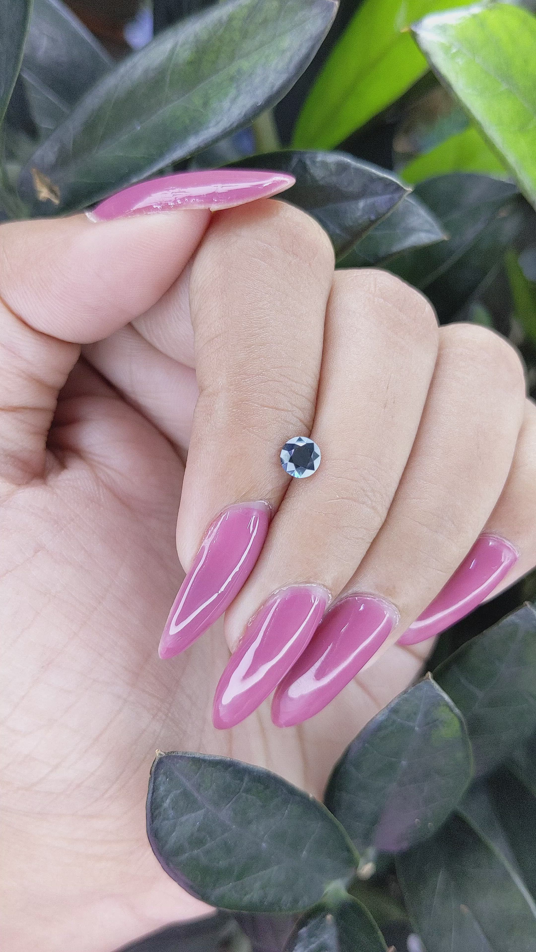 0.50 Ct. Spinel from Ceylon (Sri Lanka) Size Video