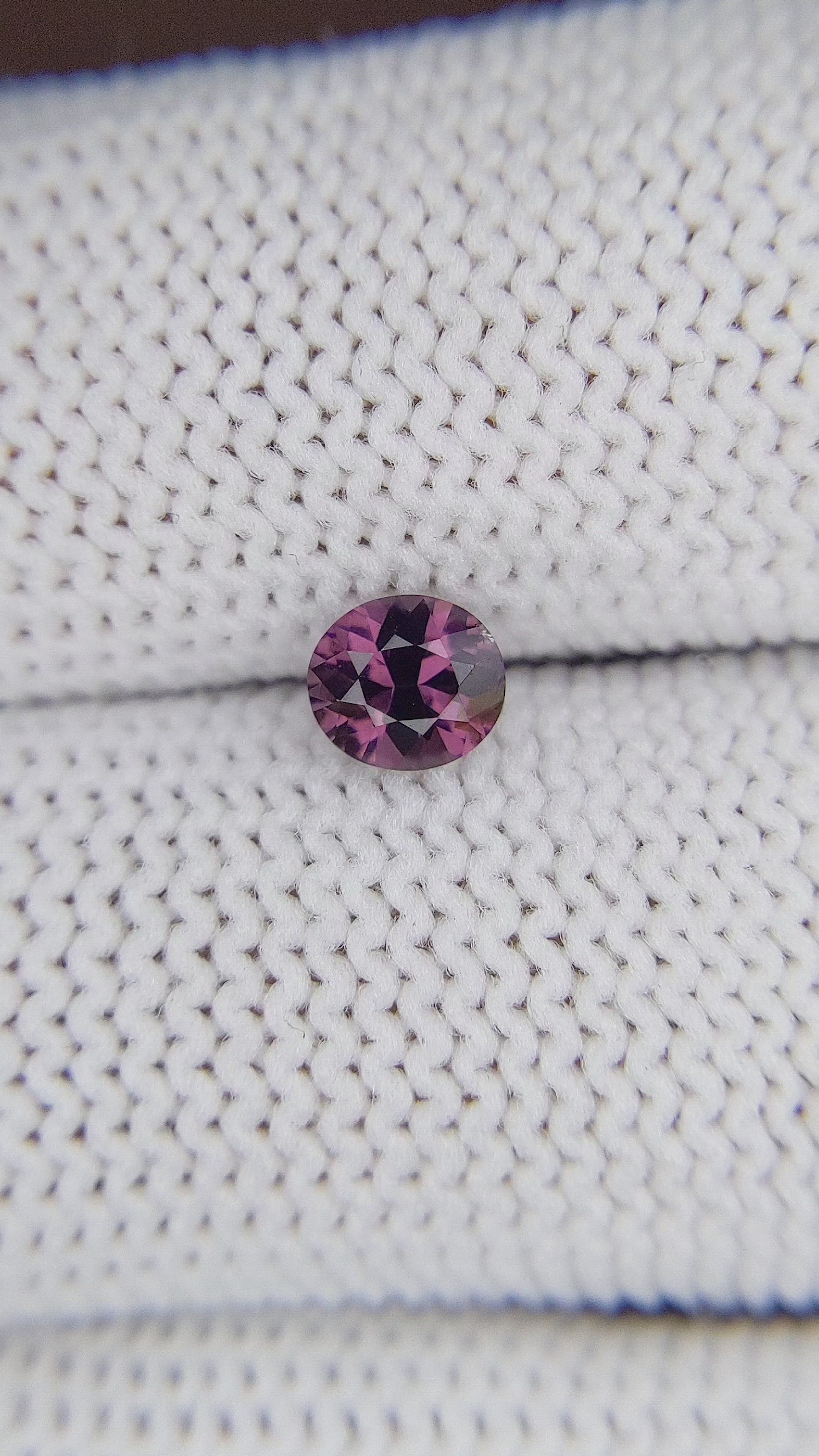 0.59 Ct. Spinel from Ceylon (Sri Lanka) Size Video