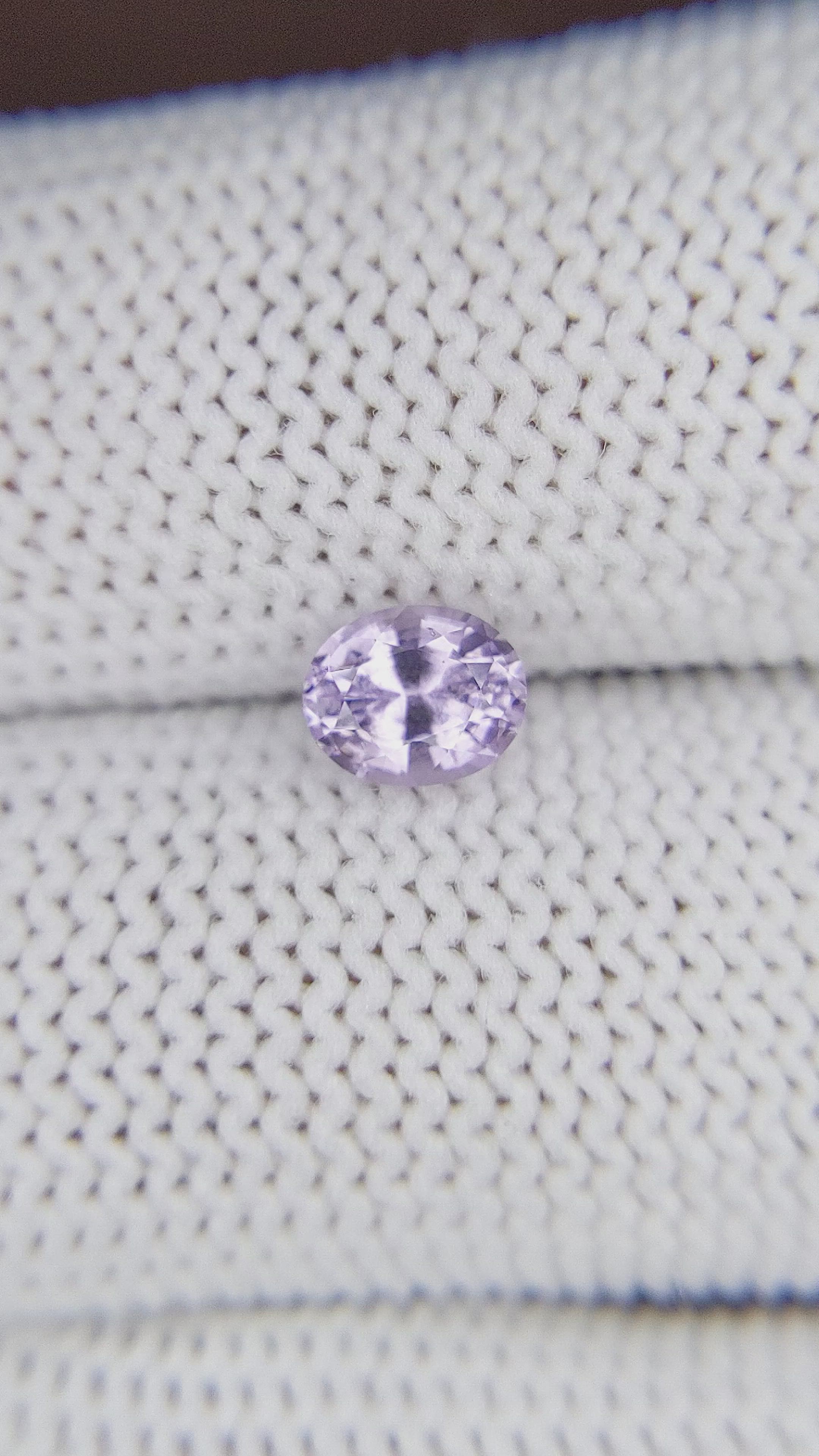 0.83 Ct. Spinel from Ceylon (Sri Lanka) Size Video
