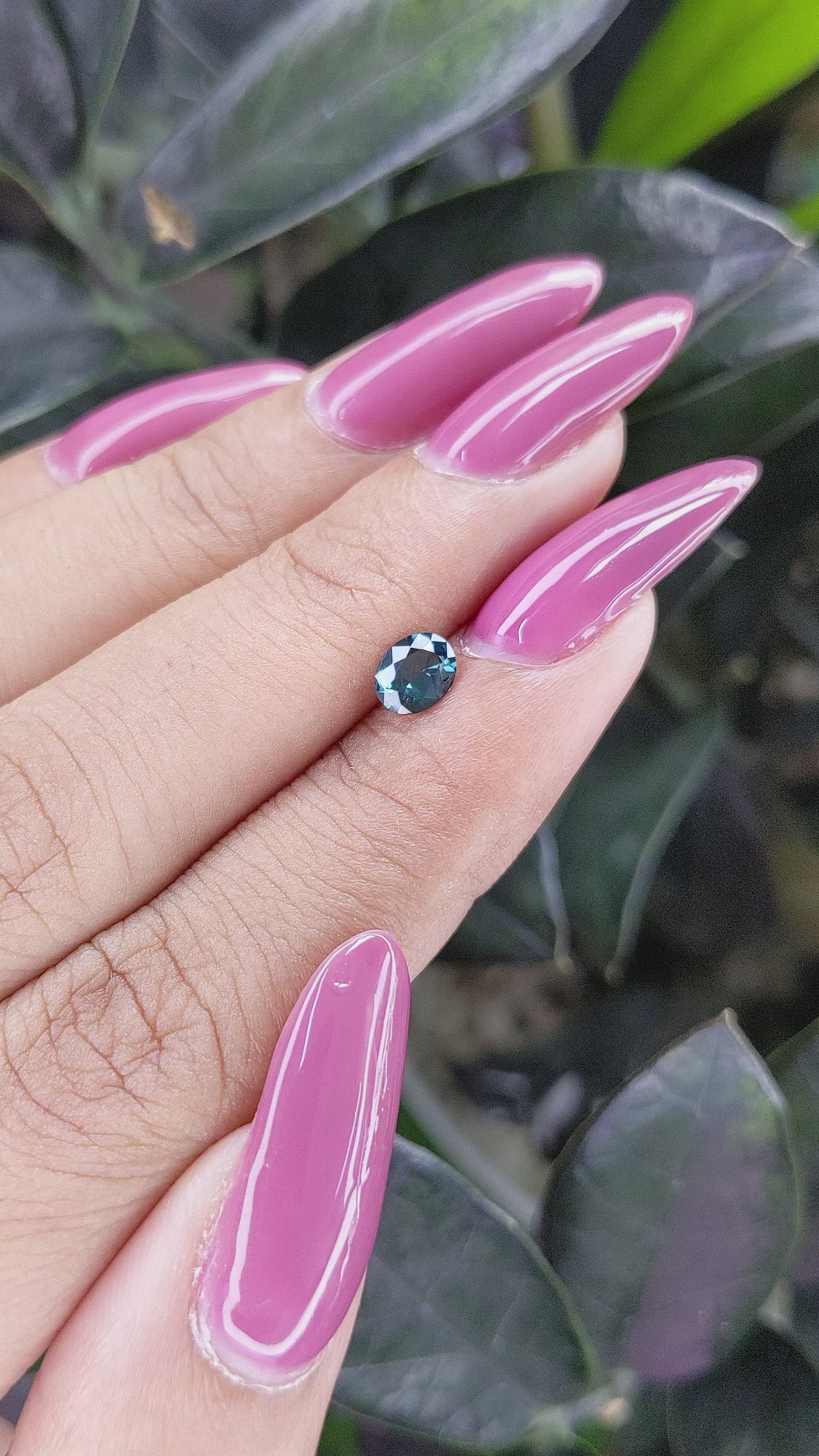 0.46 Ct. Spinel from Ceylon (Sri Lanka) Size Video