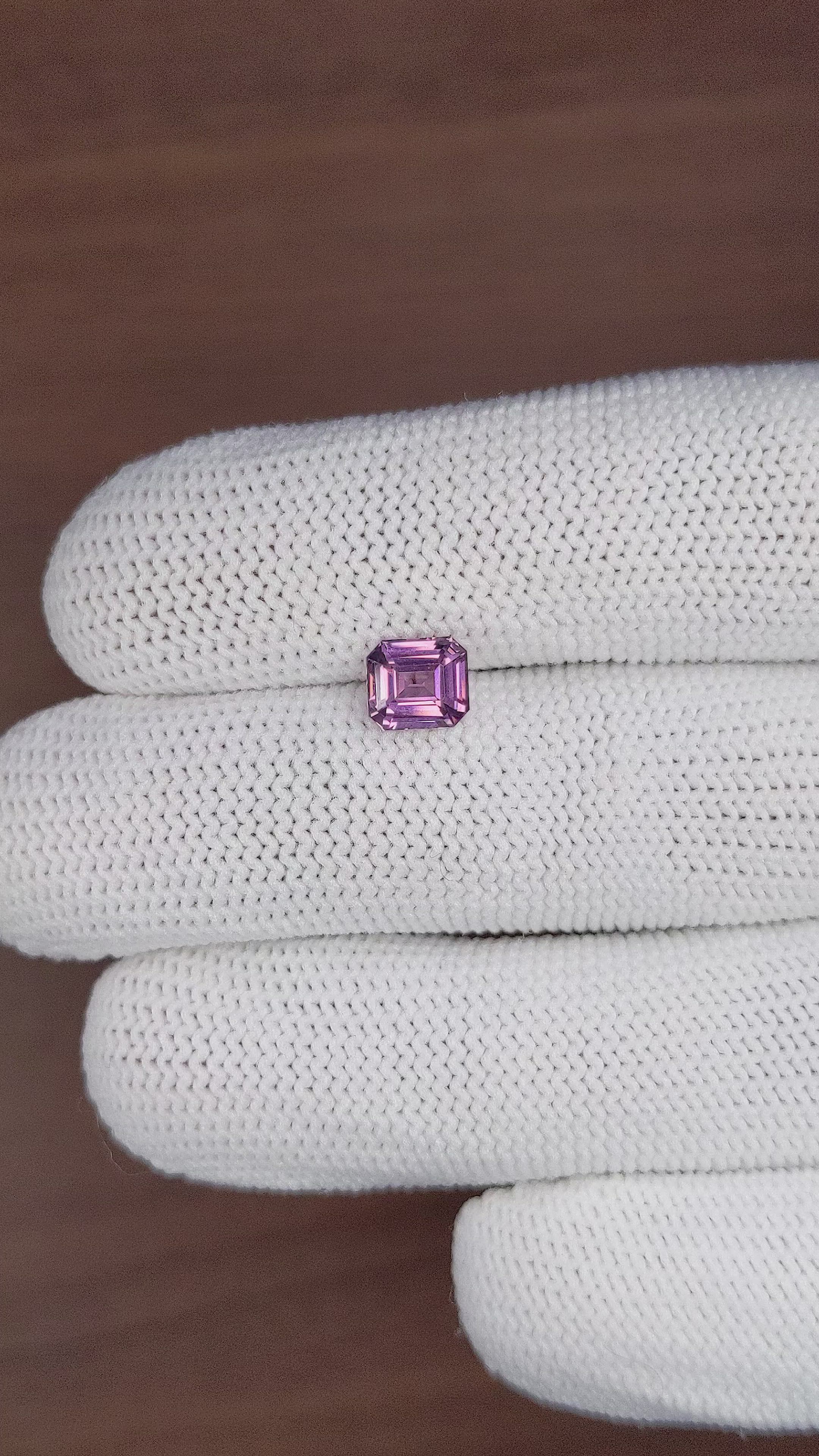 1.37 Ct. Spinel from Ceylon (Sri Lanka) Size Video