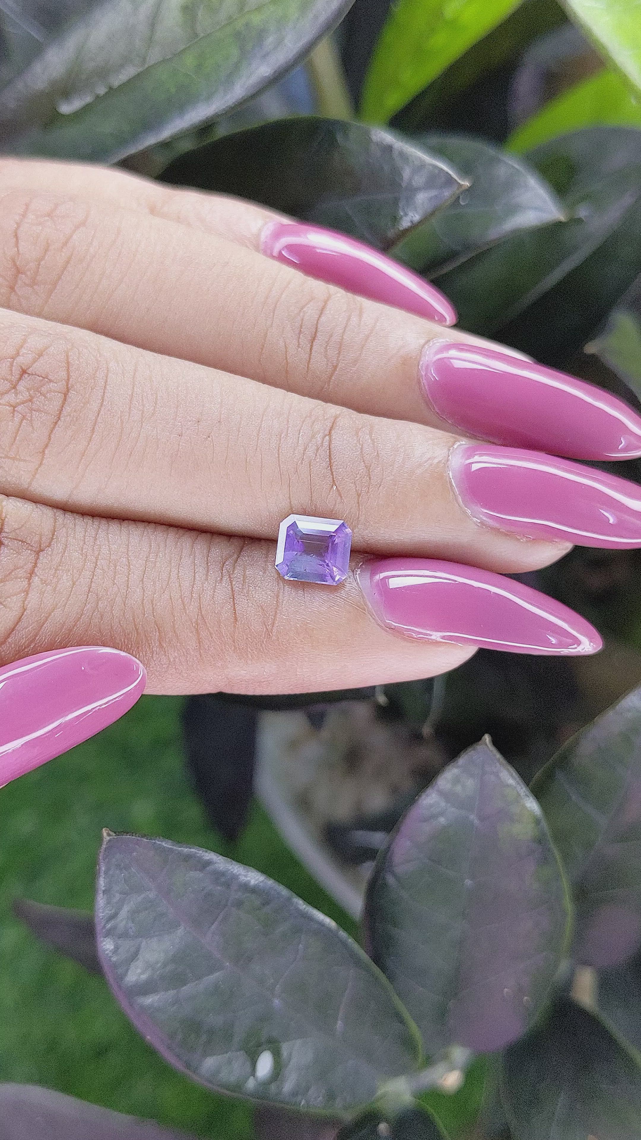 1.01 Ct. Spinel from Ceylon (Sri Lanka) Size Video