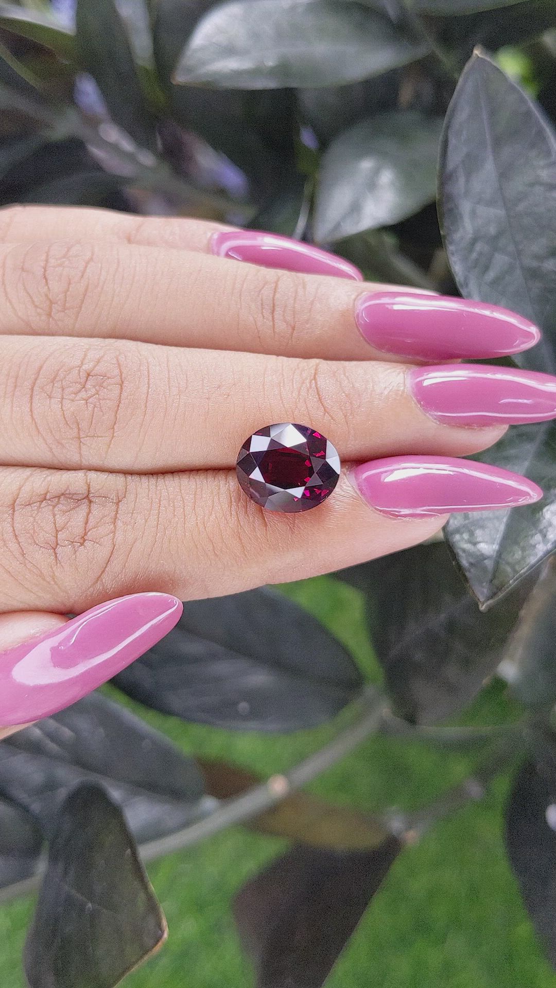6.92 Ct. Rhodolite Garnet from Tanzania Size Video