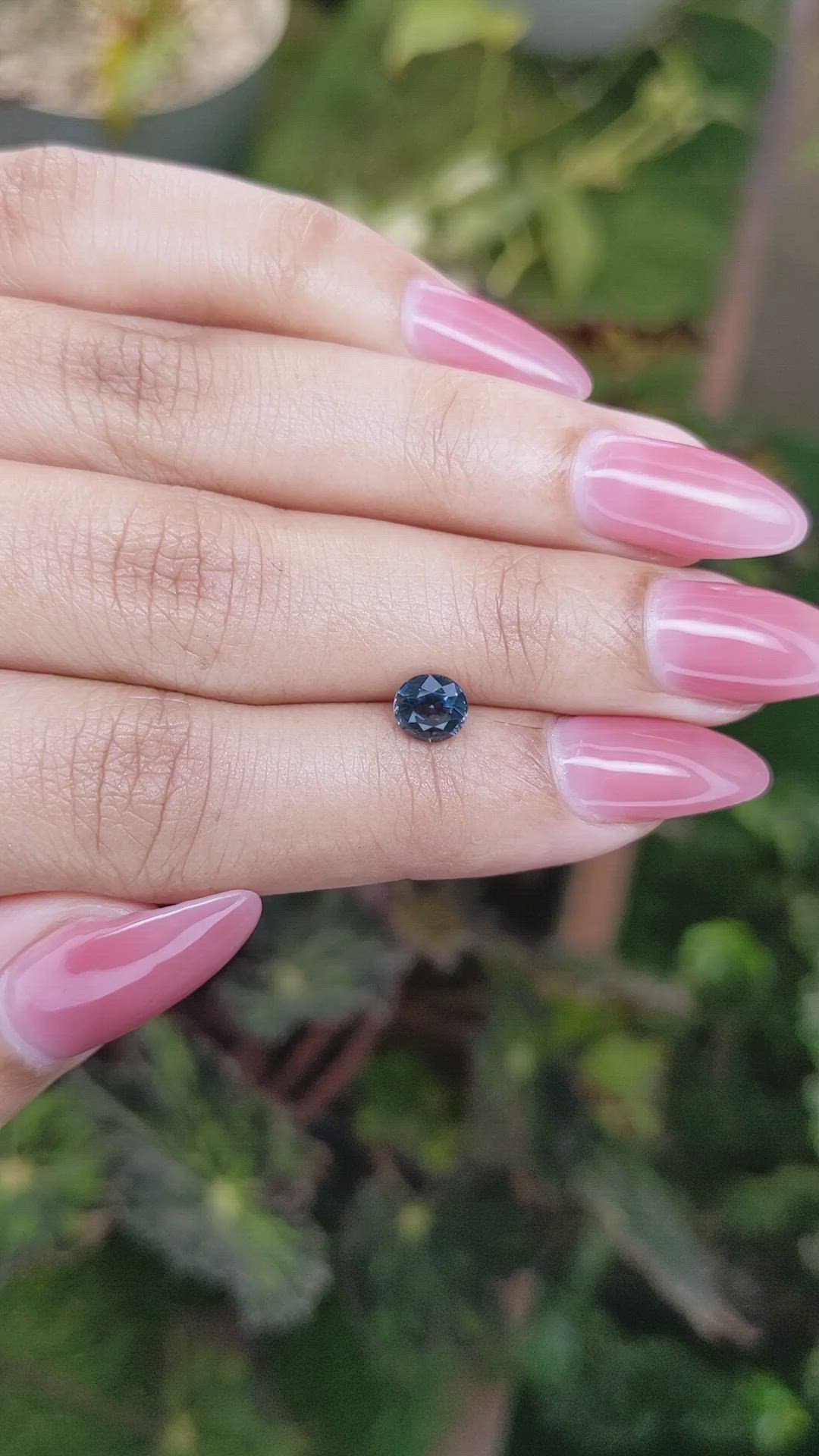 0.83 Ct. Spinel from Ceylon (Sri Lanka) Size Video