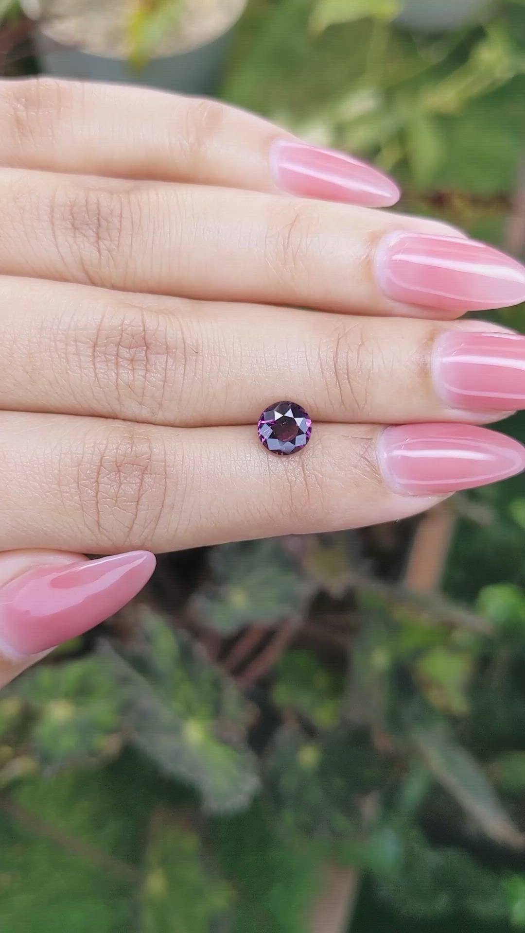 1.32 Ct. Spinel from Ceylon (Sri Lanka) Size Video