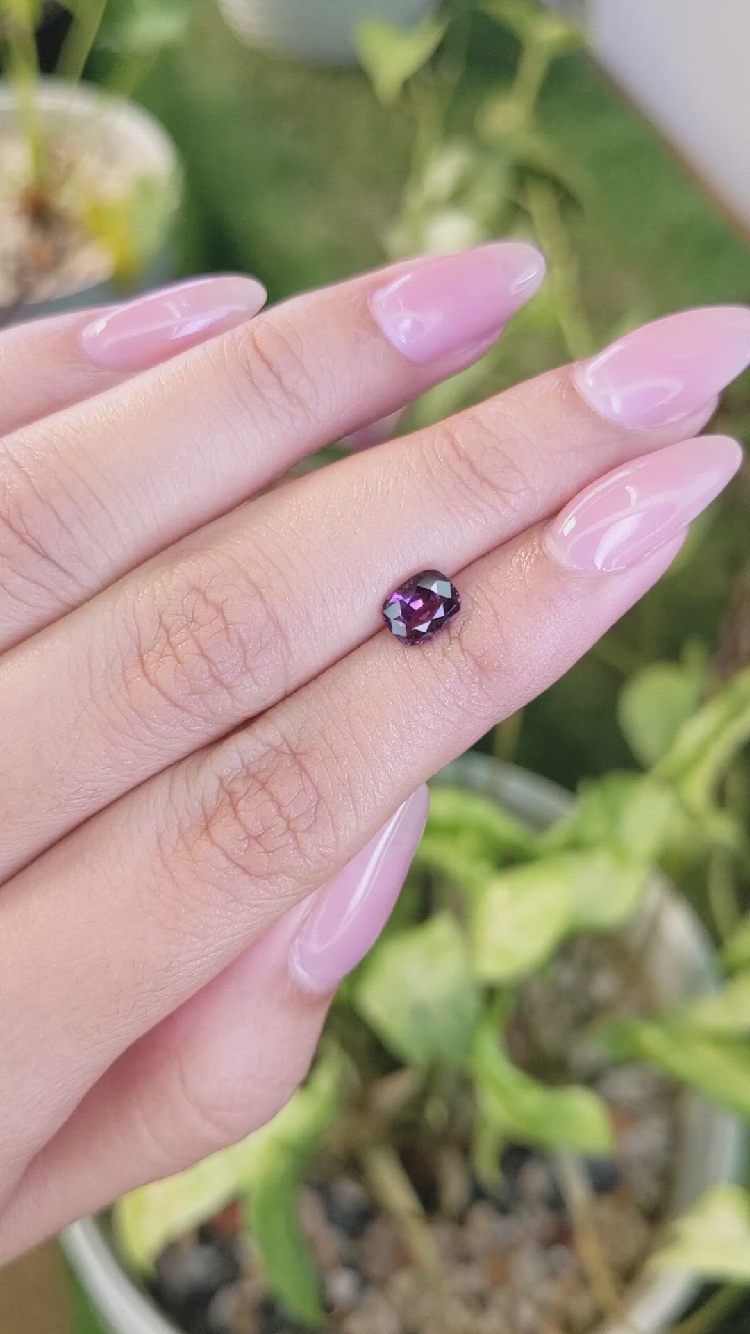 1.03 Ct. Spinel from Ceylon (Sri Lanka) Size Video