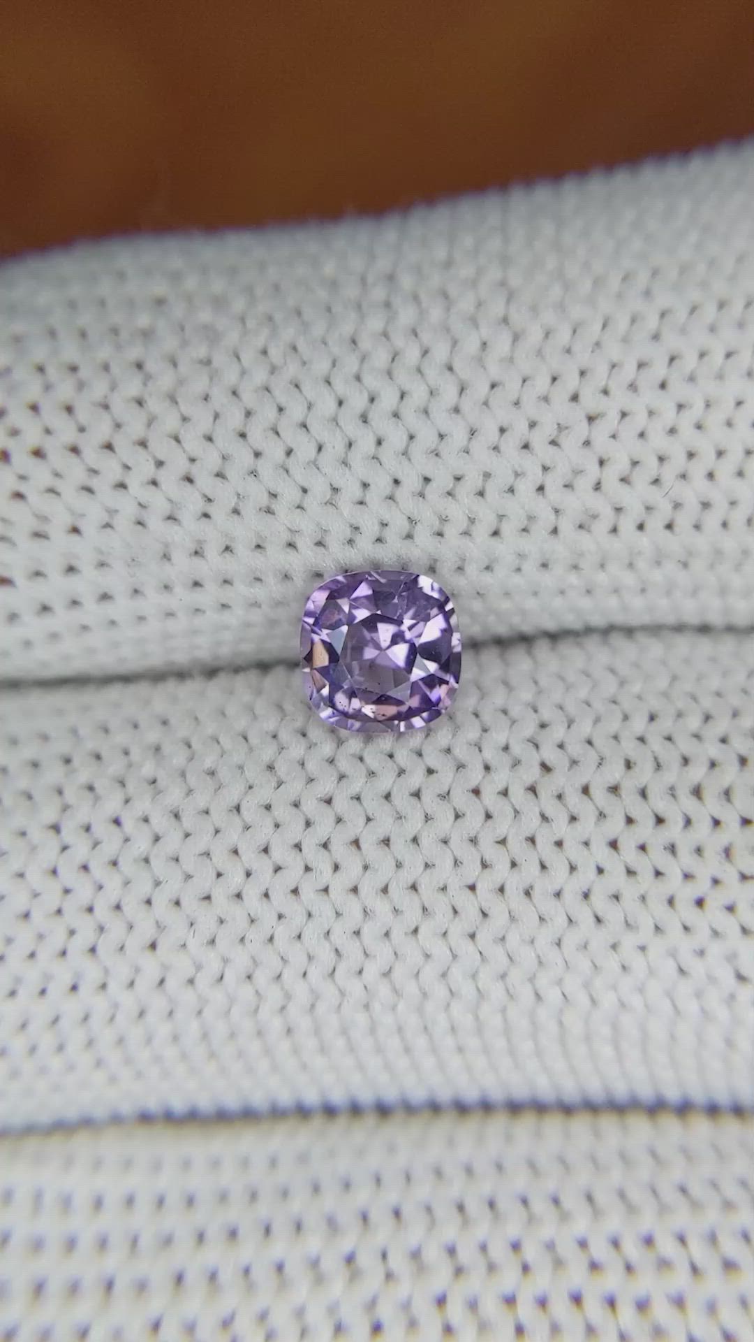 0.86 Ct. Spinel from Ceylon (Sri Lanka) Size Video