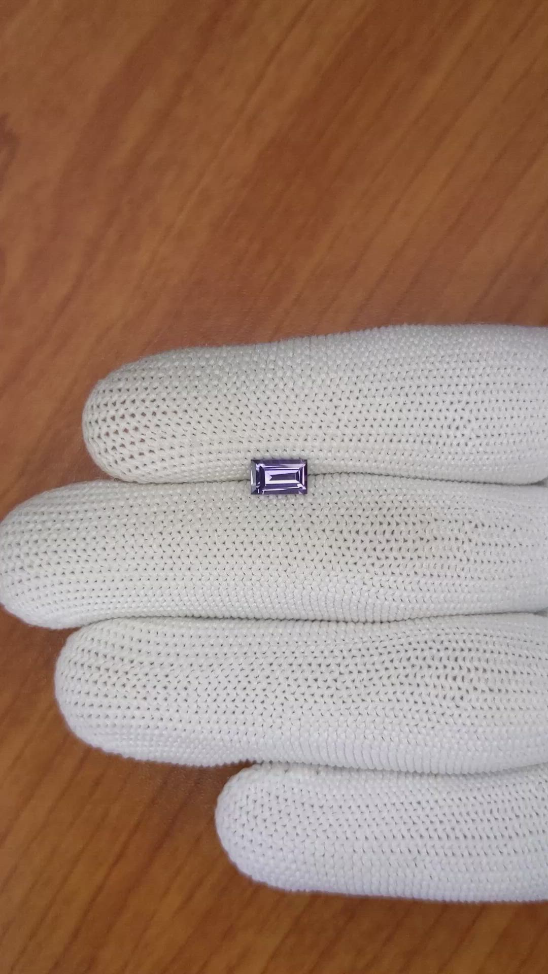 0.67 Ct. Spinel from Ceylon (Sri Lanka) Size Video