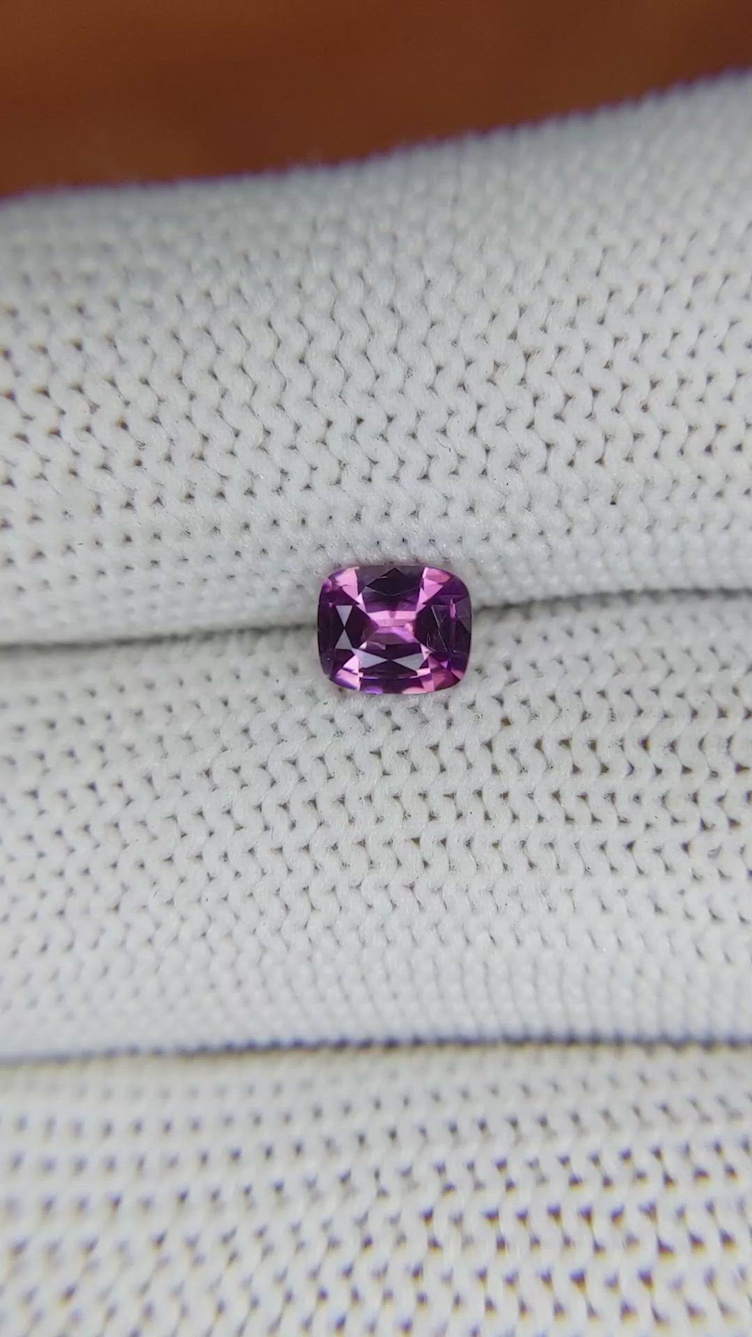 0.59 Ct. Spinel from Ceylon (Sri Lanka) Size Video