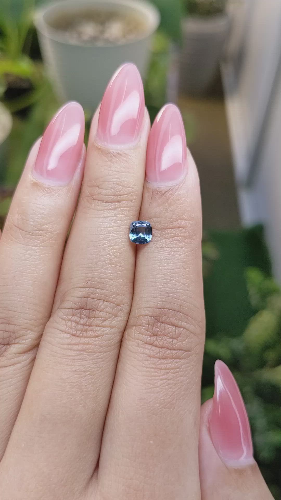 0.52 Ct. Spinel from Ceylon (Sri Lanka) Size Video