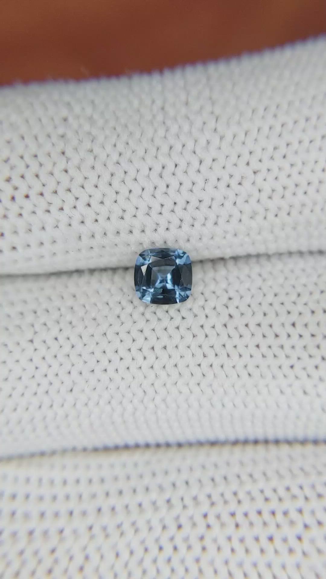 0.52 Ct. Spinel from Ceylon (Sri Lanka) Size Video