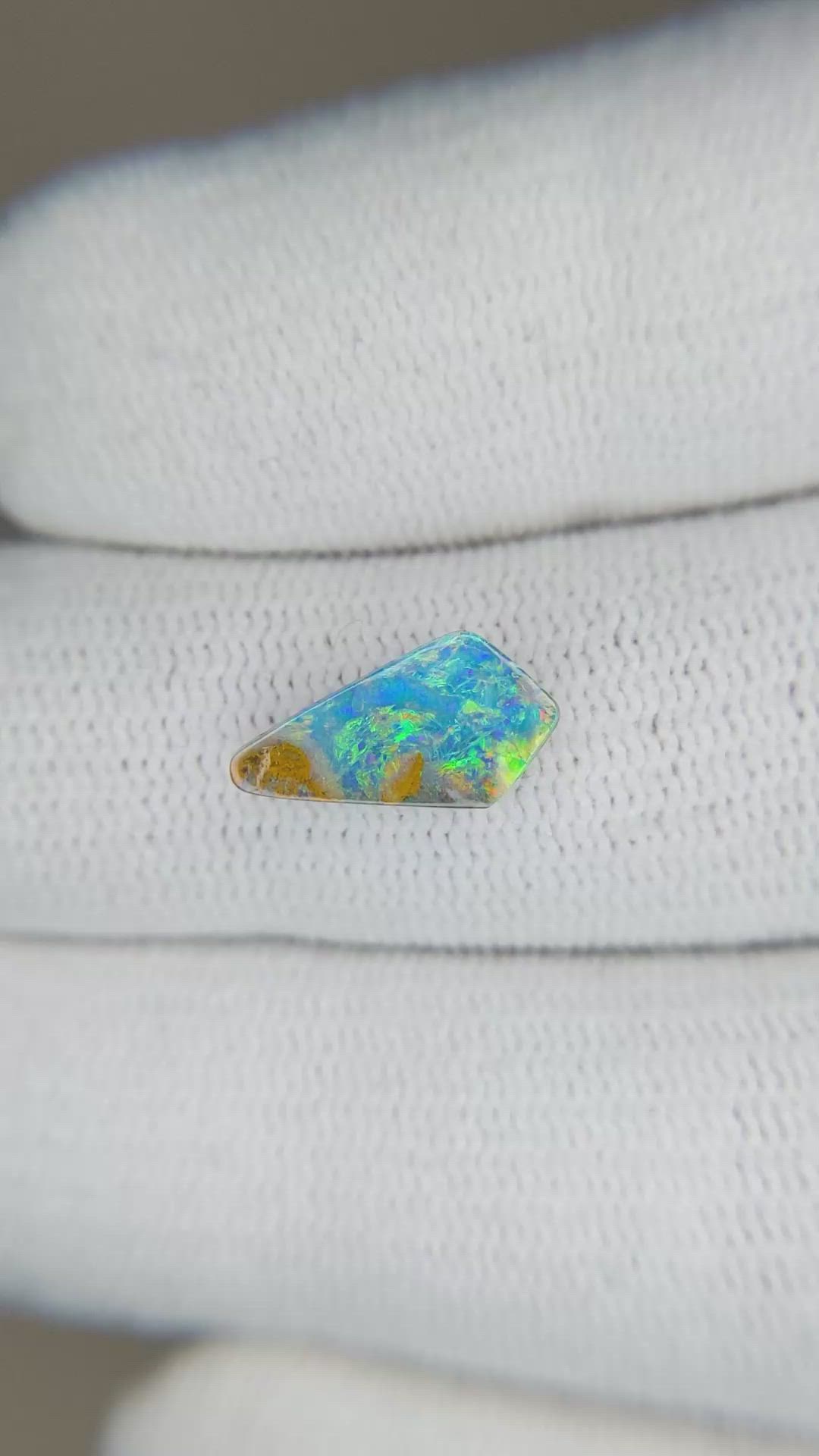 1.41 Ct. Semi-Black Opal from Australia Size Video