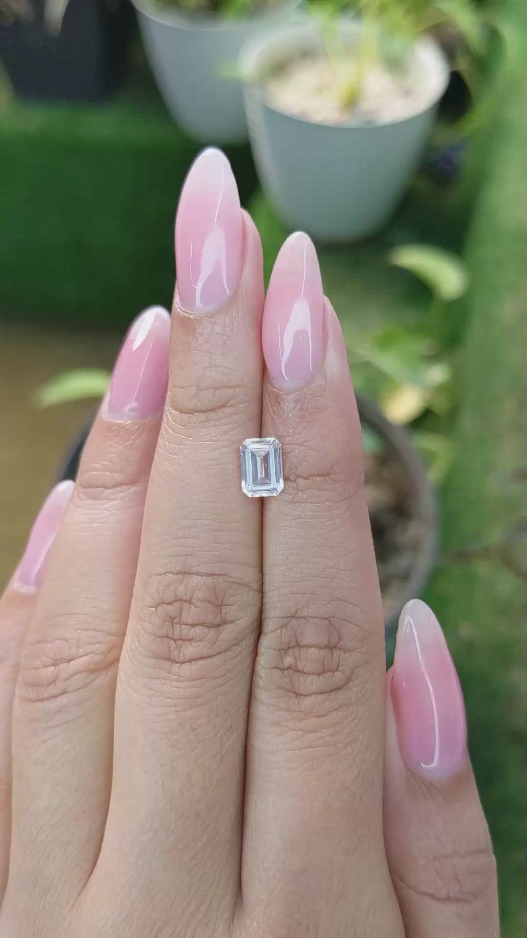 1.19 Ct. Zircon from Ceylon (Sri Lanka) Size Video