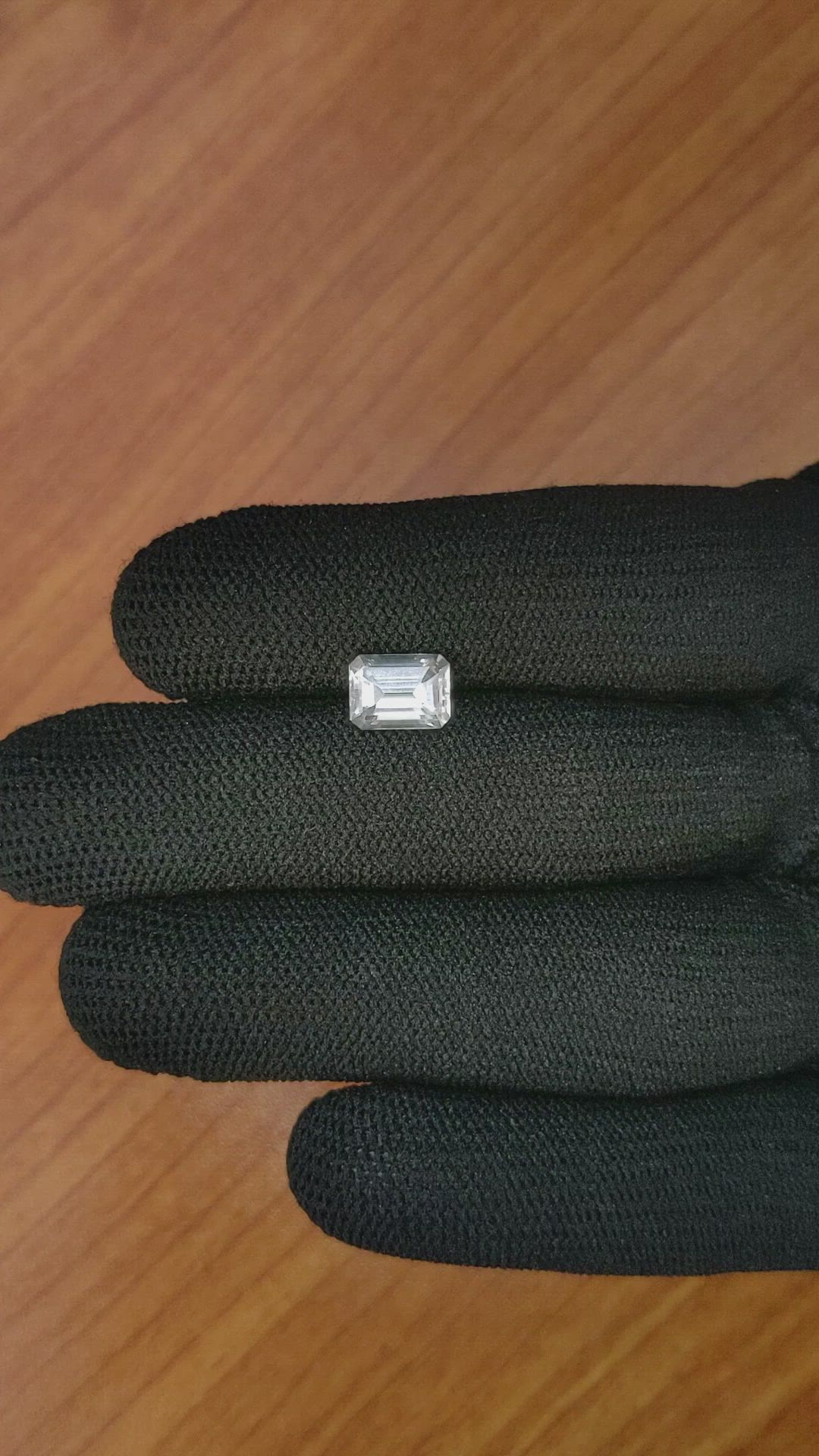 2.08 Ct. Zircon from Ceylon (Sri Lanka) Size Video