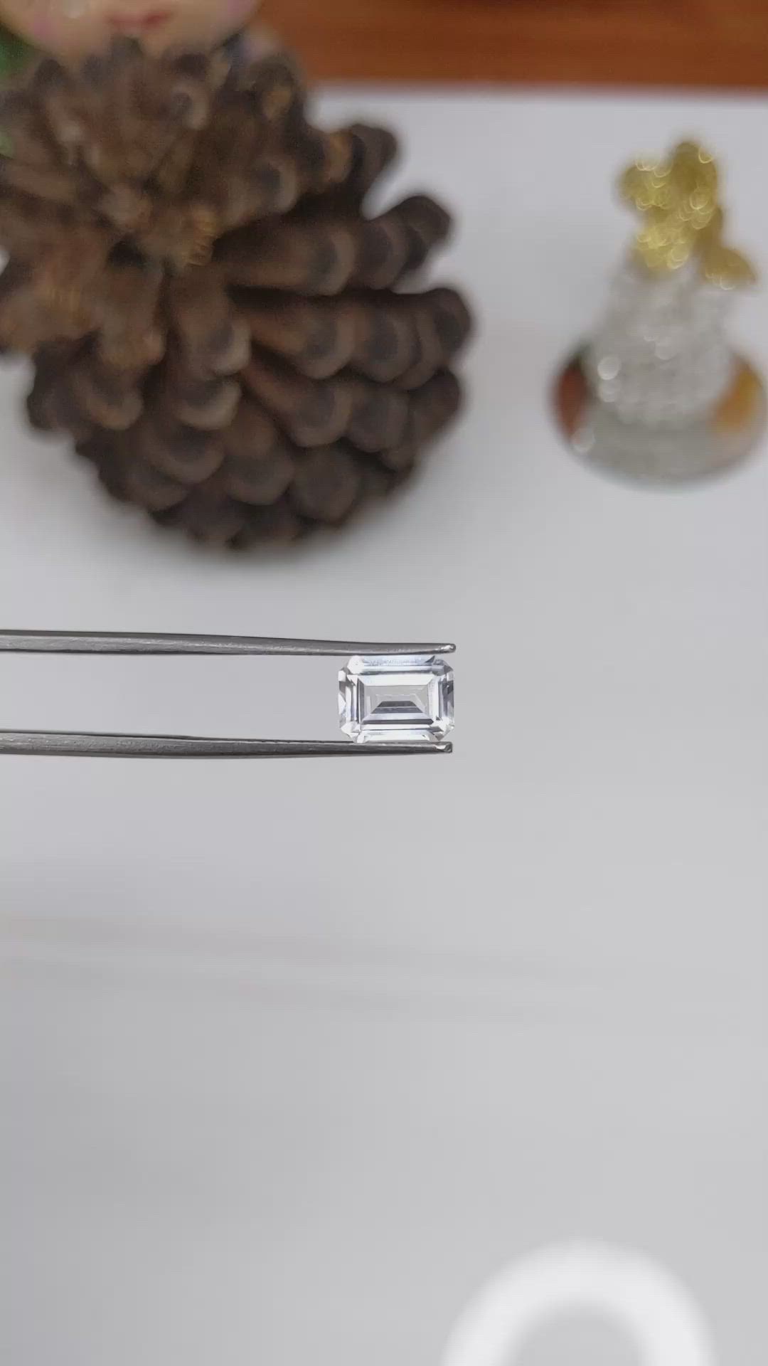 1.90 Ct. Zircon from Ceylon (Sri Lanka) Size Video